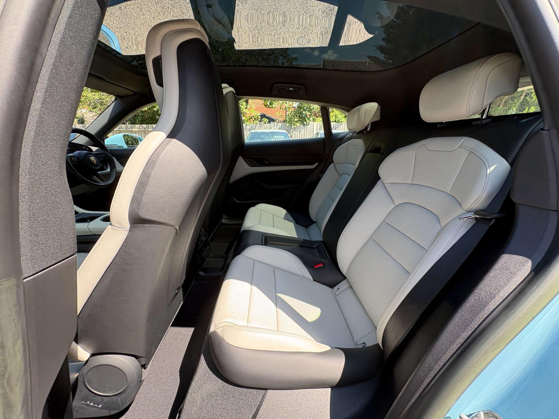 Porsche Taycan view 51
