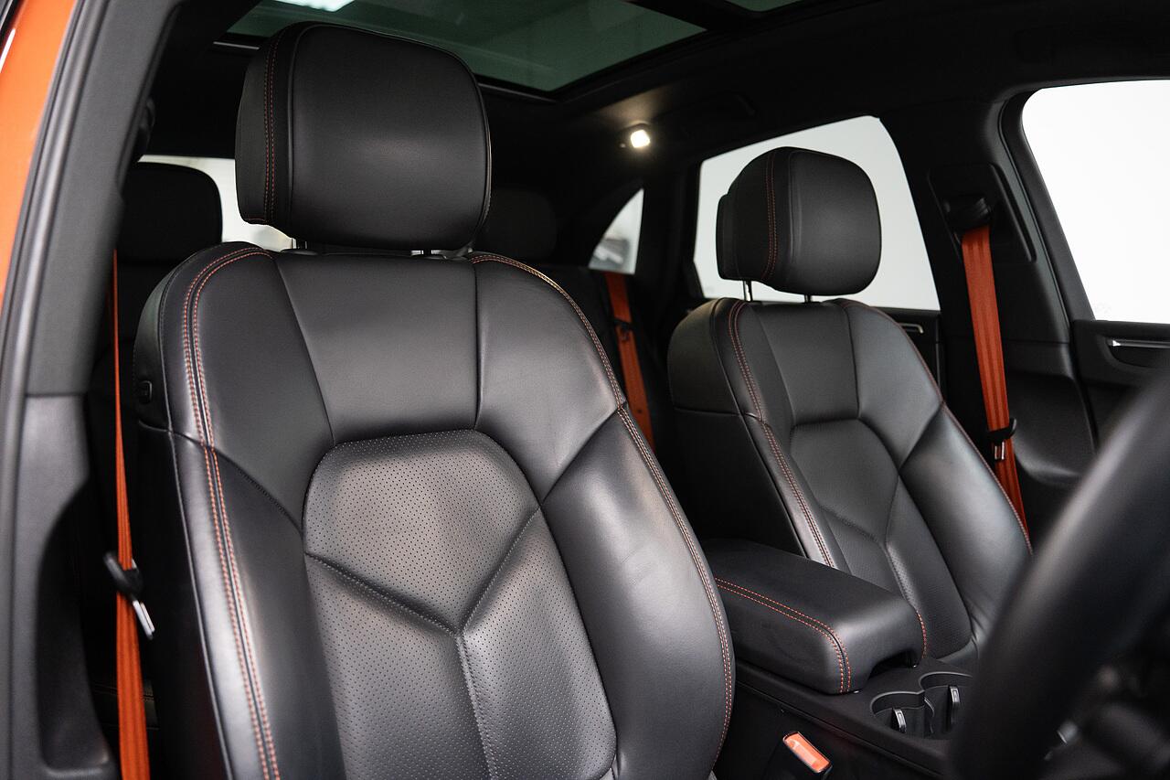 Porsche Macan view 2