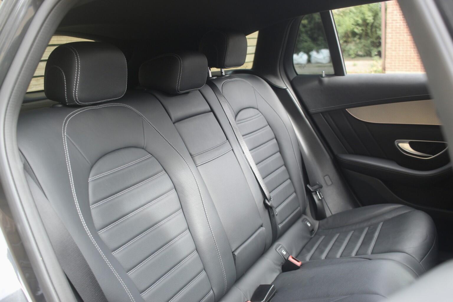 Mercedes-Benz Eqc view 13