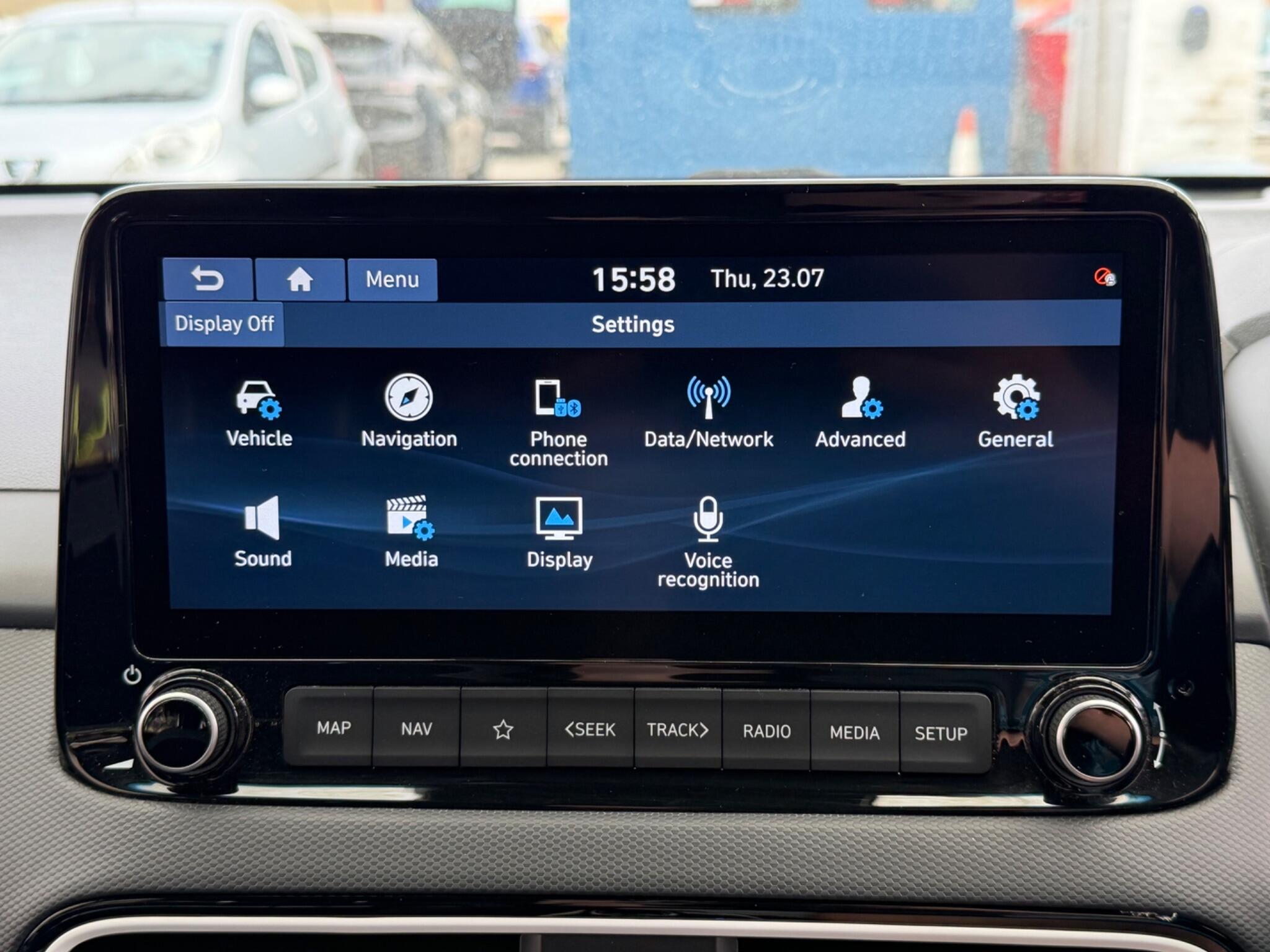 Hyundai Kona view 24