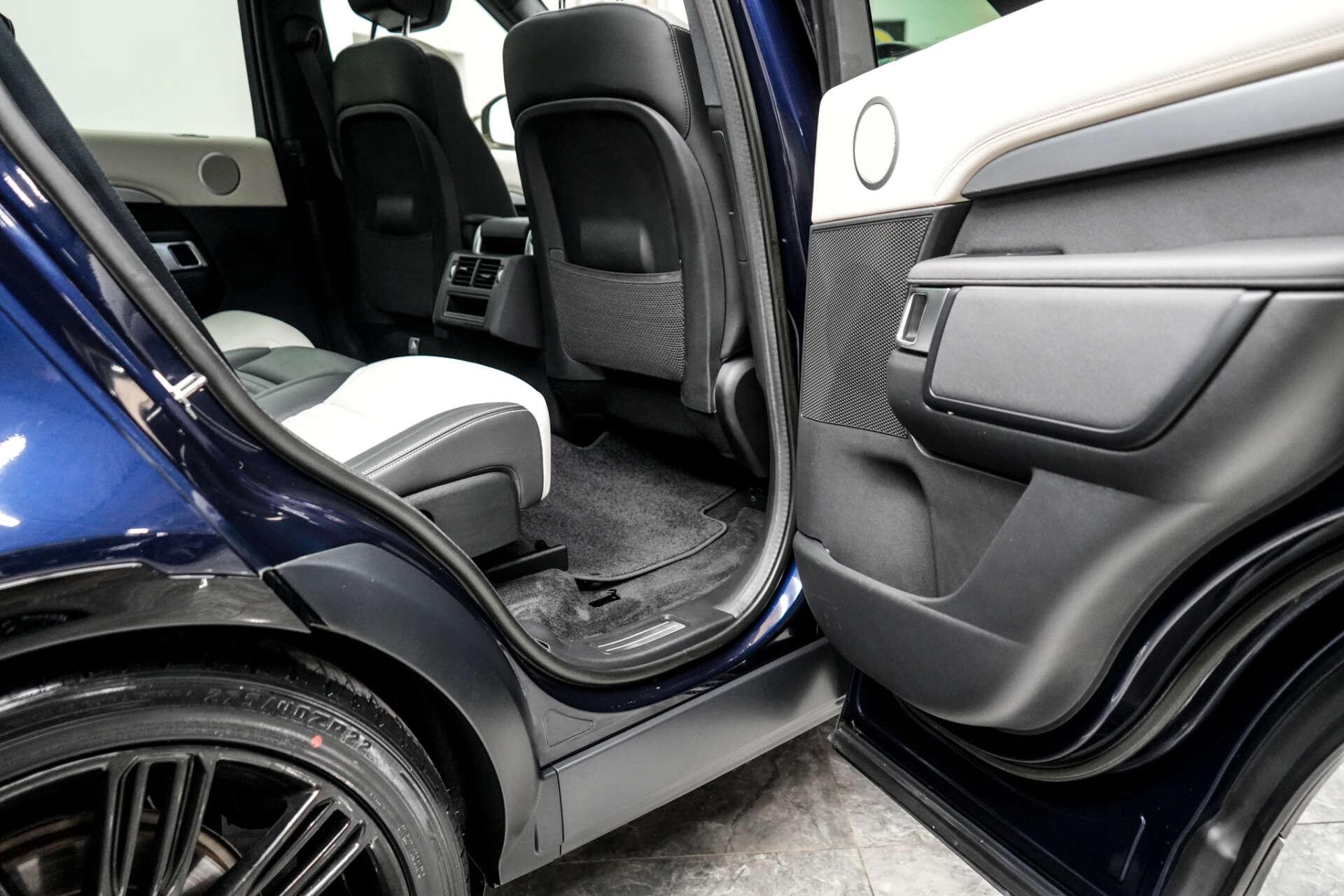 Land Rover Discovery 3 view 21