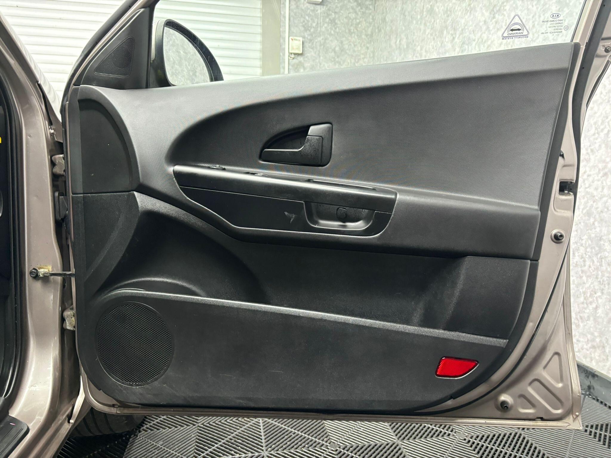 Kia Ceed view 15