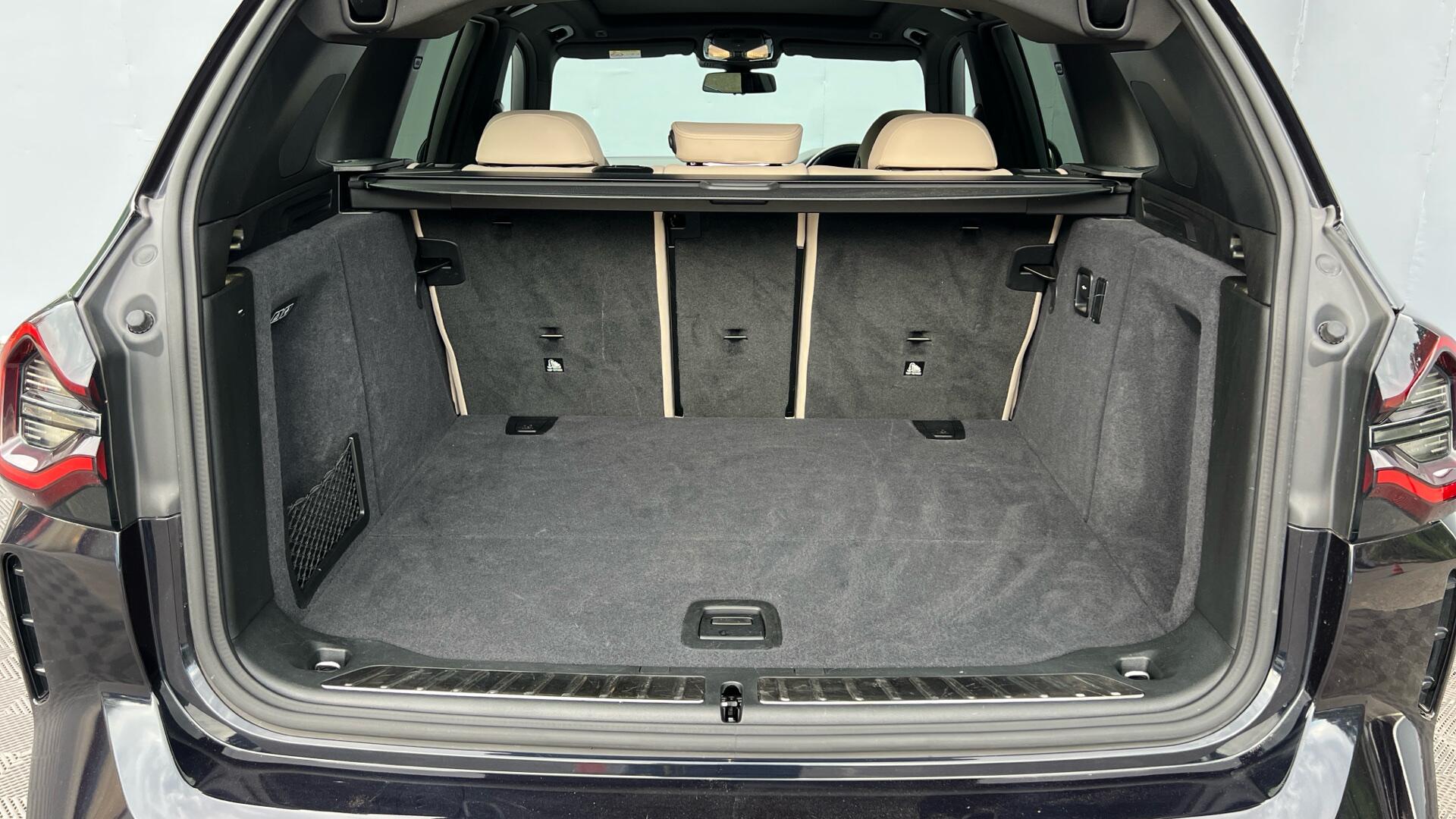 BMW Ix3 view 13