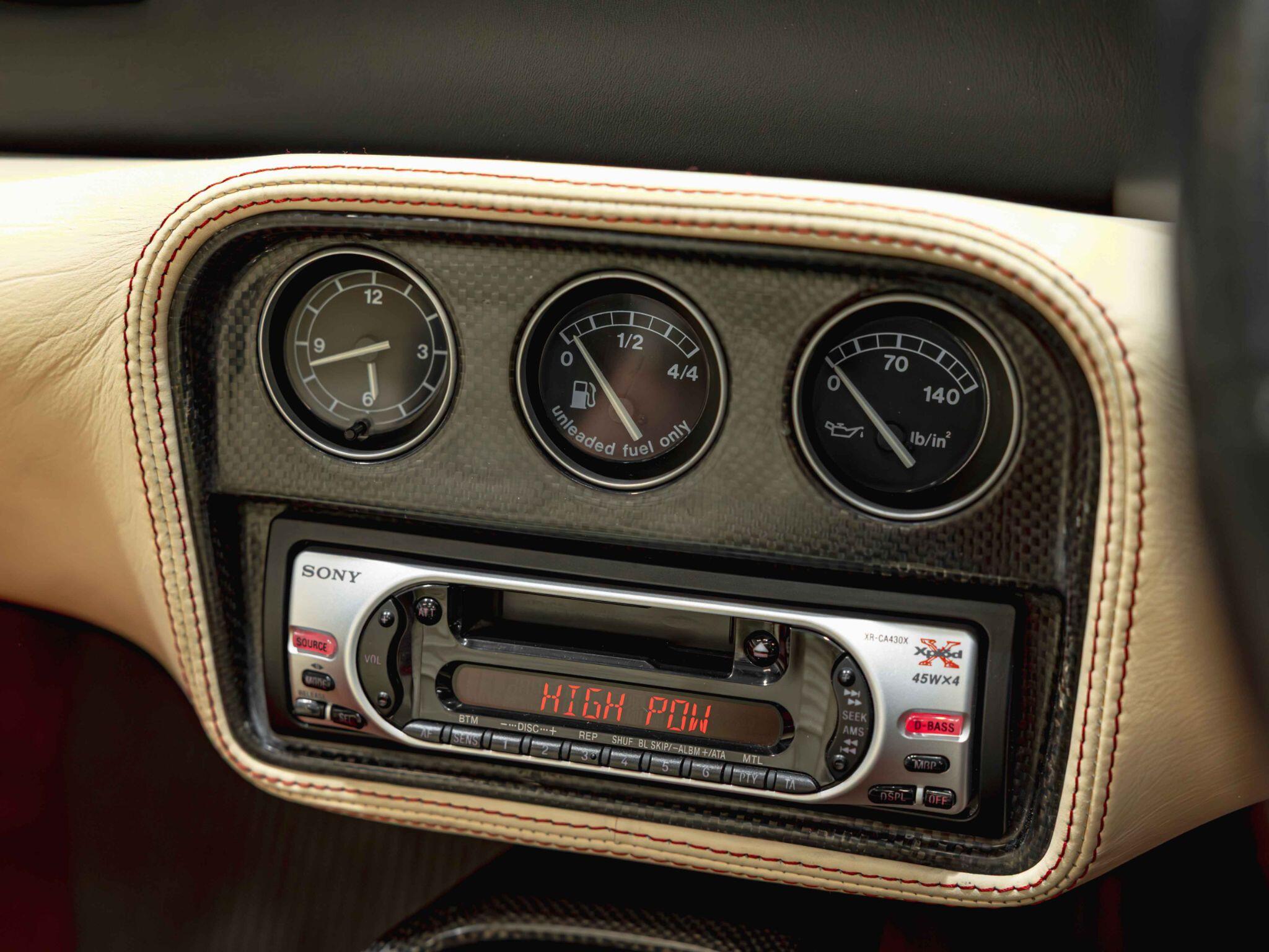 Ferrari F355 view 25
