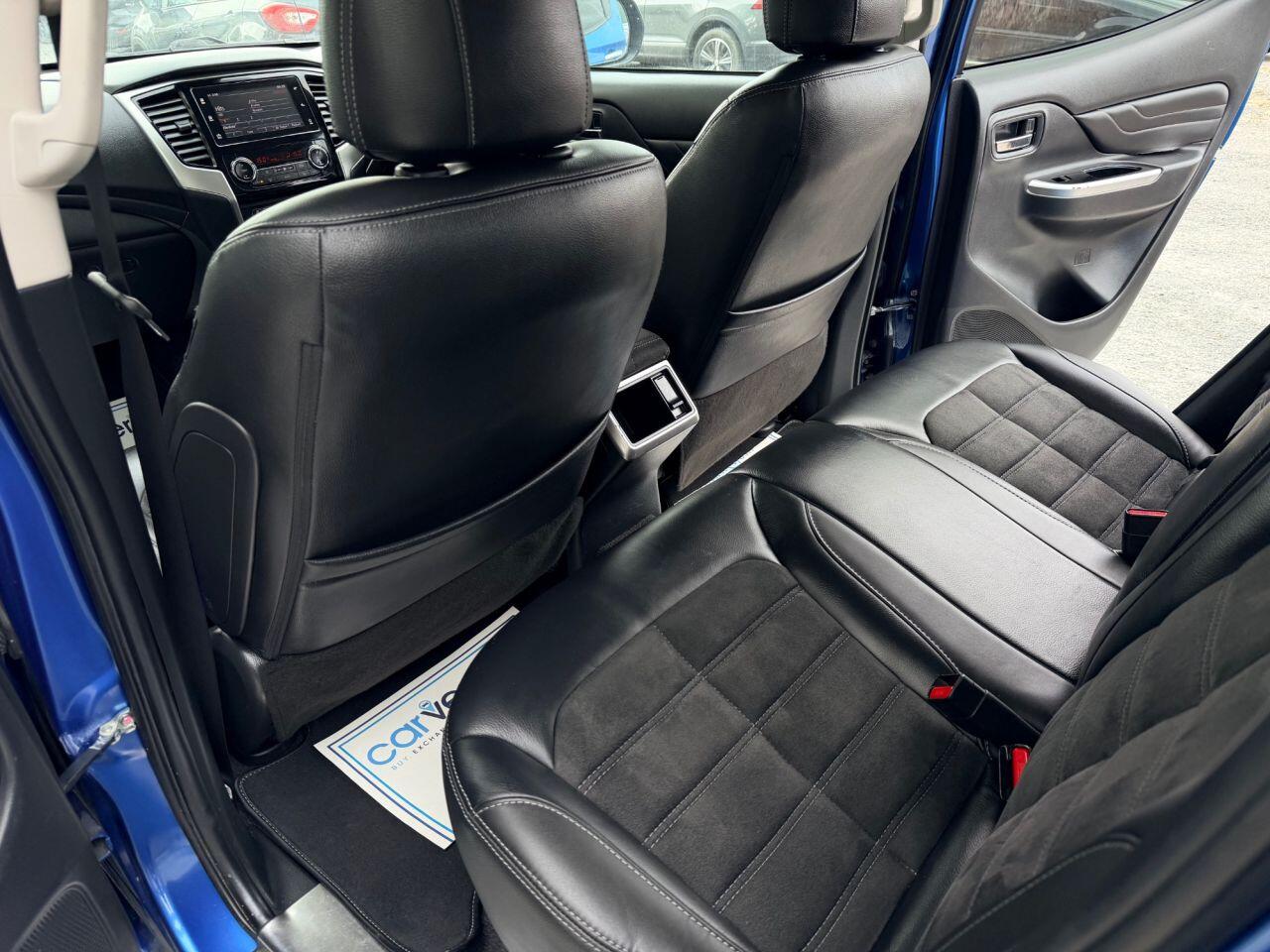 Mitsubishi L200 view 22