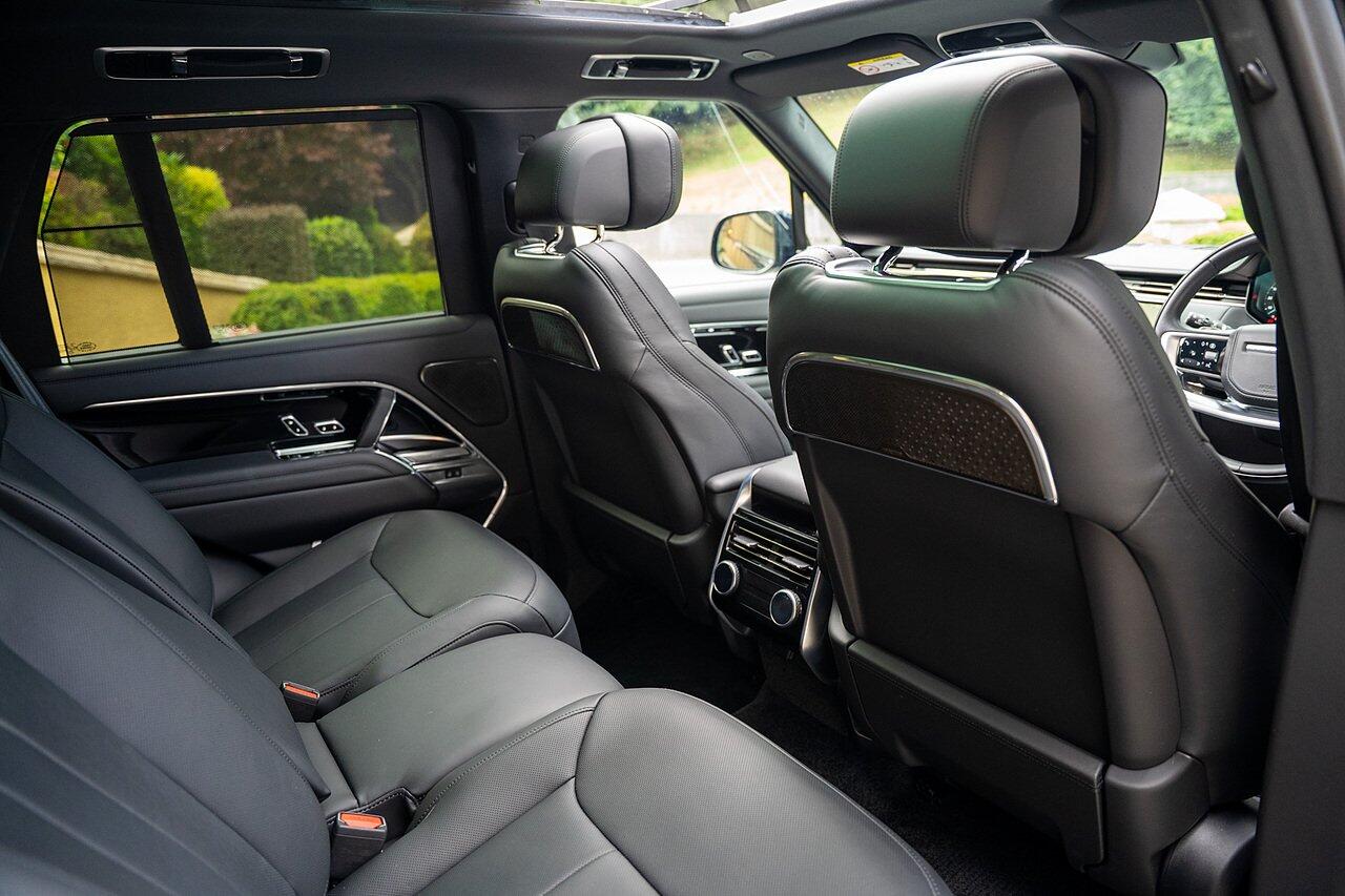 Land Rover Range Rover view 68