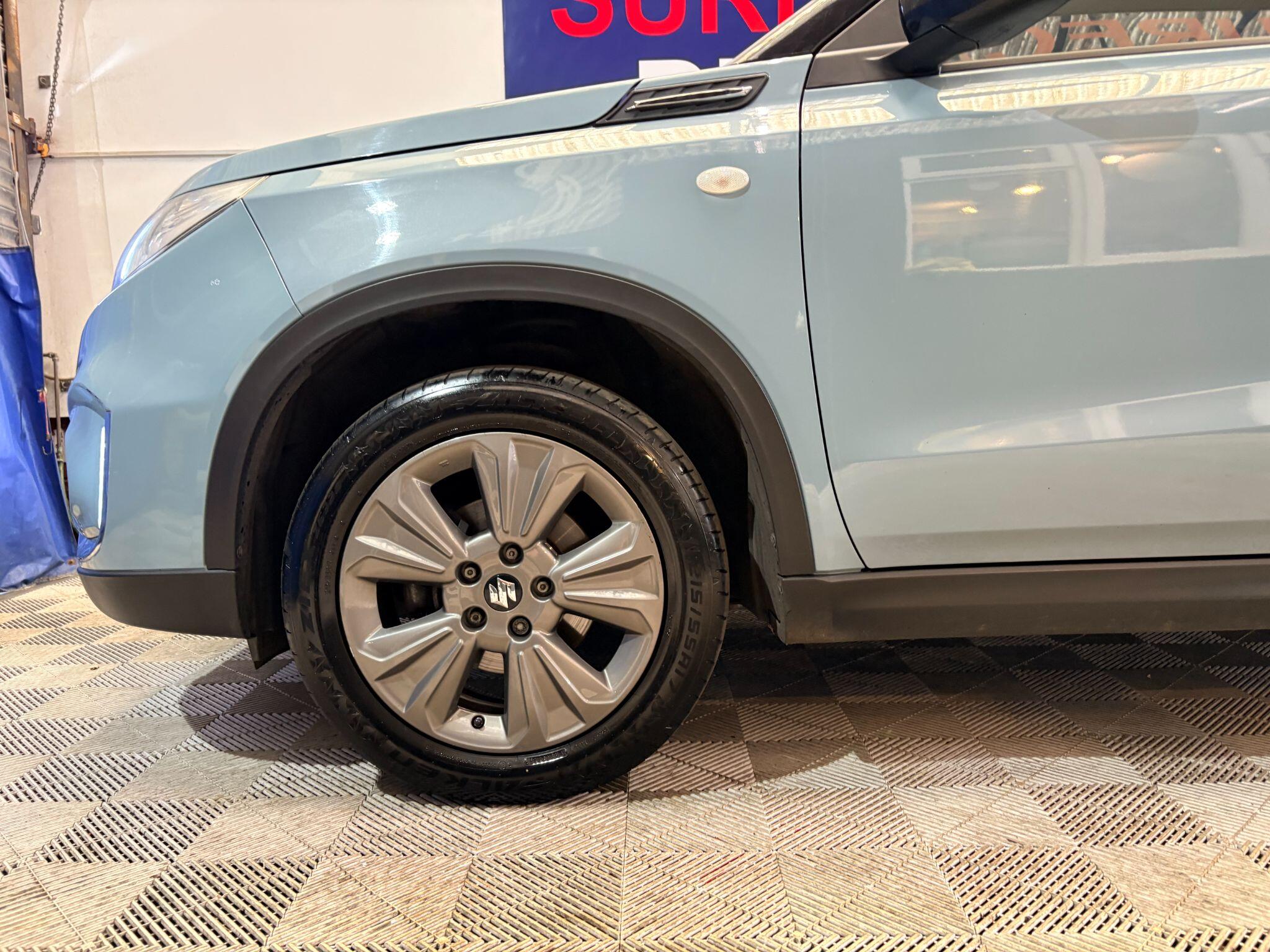 Suzuki Vitara view 6