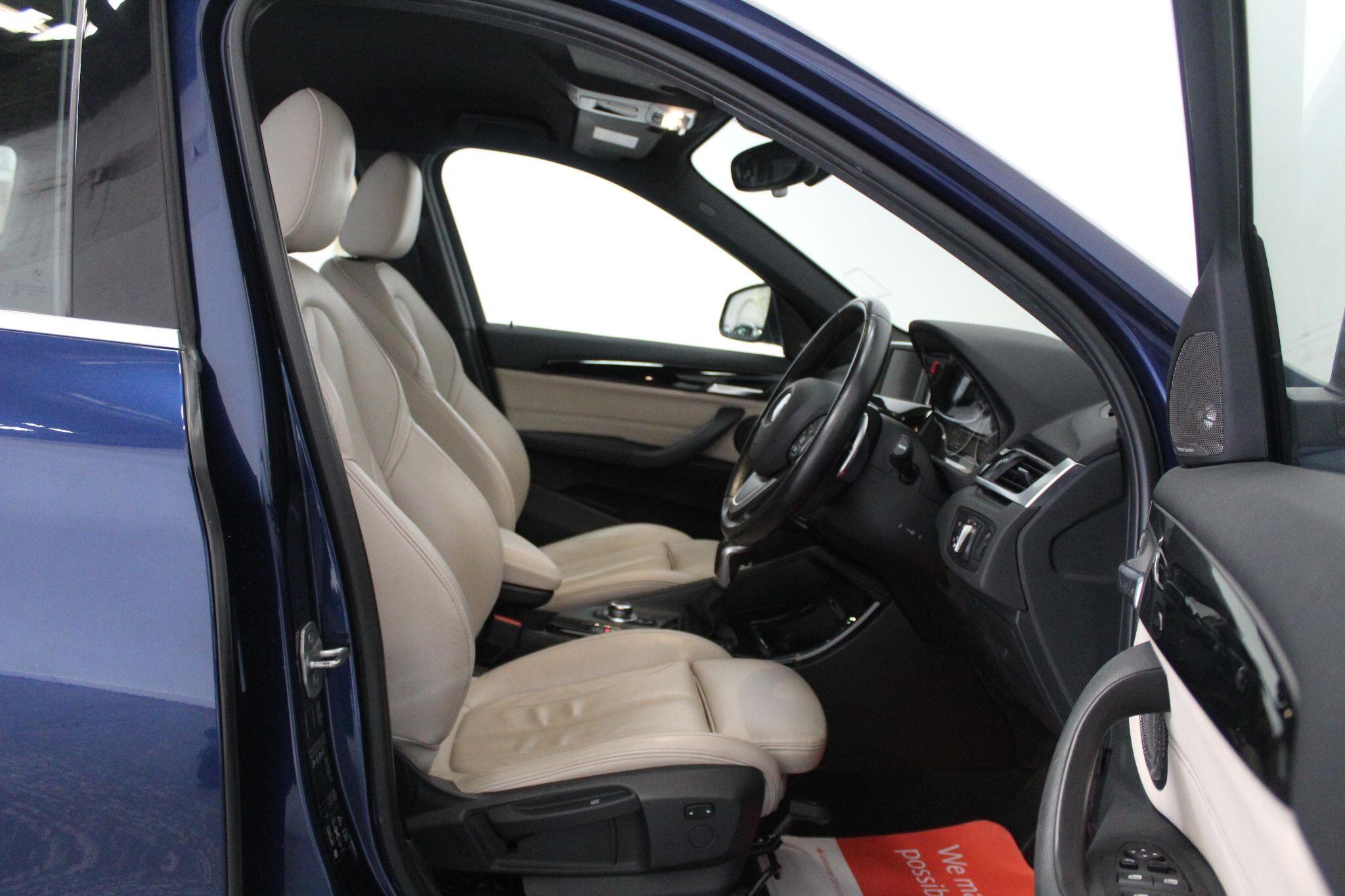 BMW X1 view 30