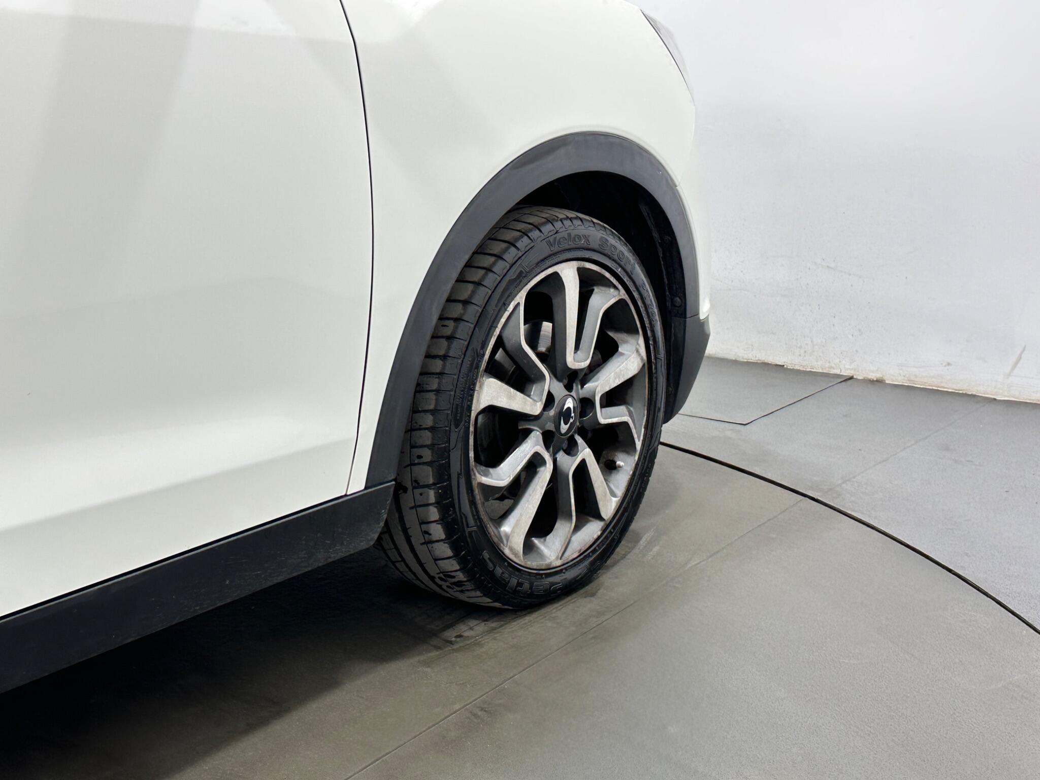 KGM Tivoli view 49