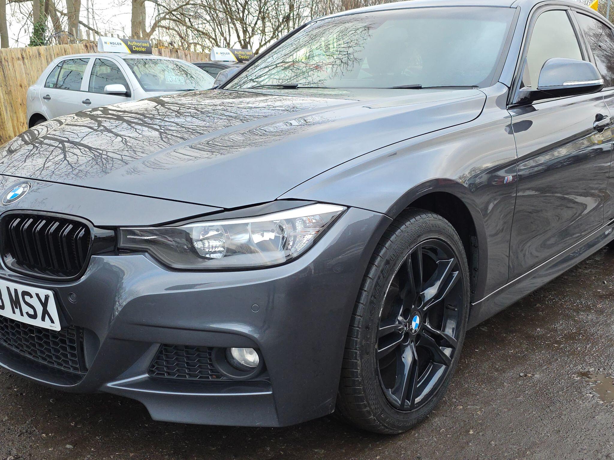 2013 BMW 3 Series image 6