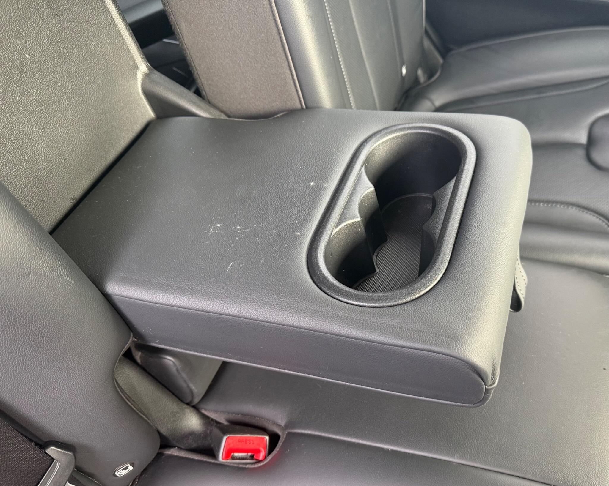 Hyundai Santa Fe view 23