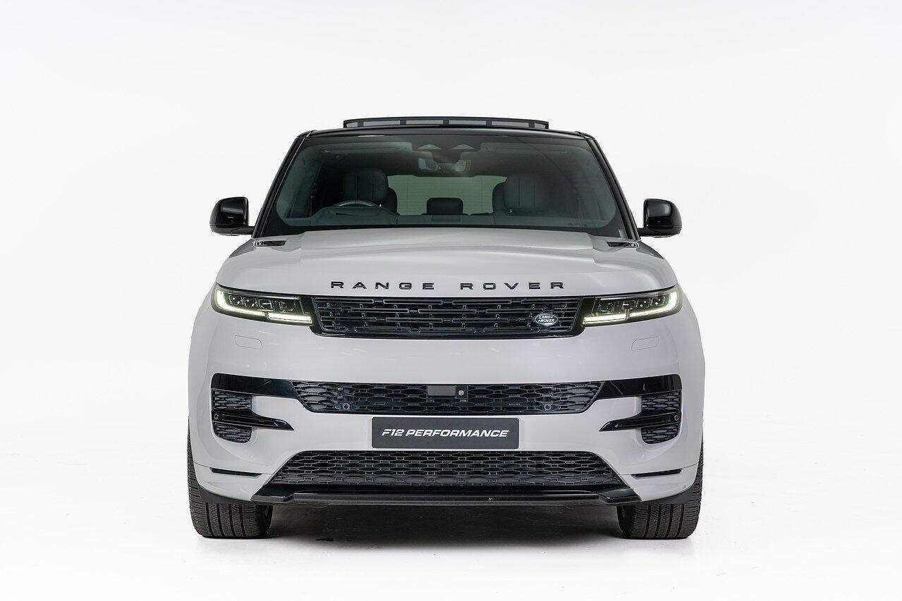 Land Rover Range Rover Sport view 12