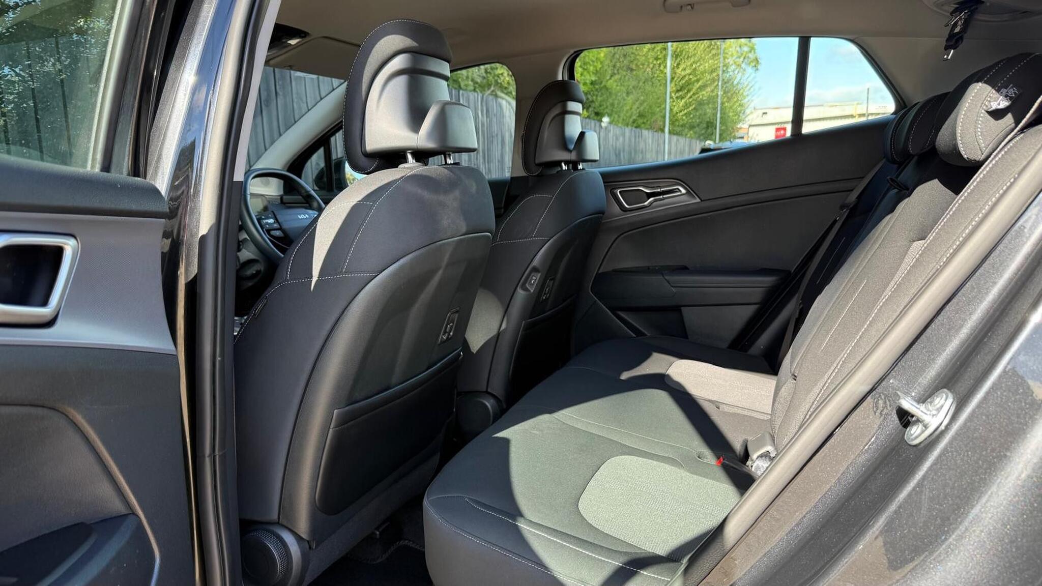 Kia Sportage view 28