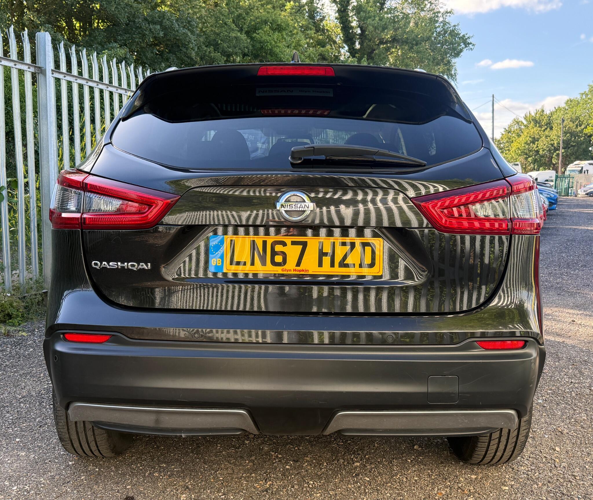 2017 Nissan Qashqai image 13