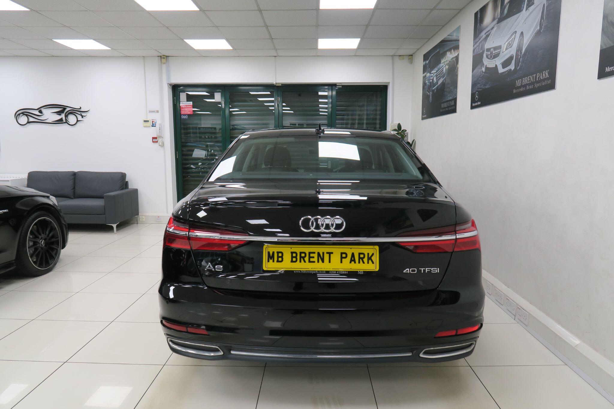 Audi A6 view 6