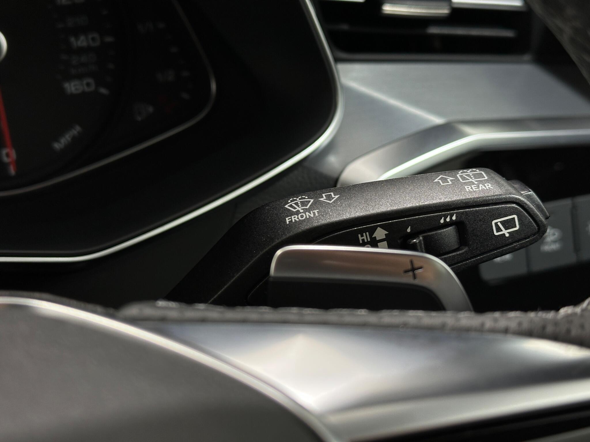 Audi A6 view 16