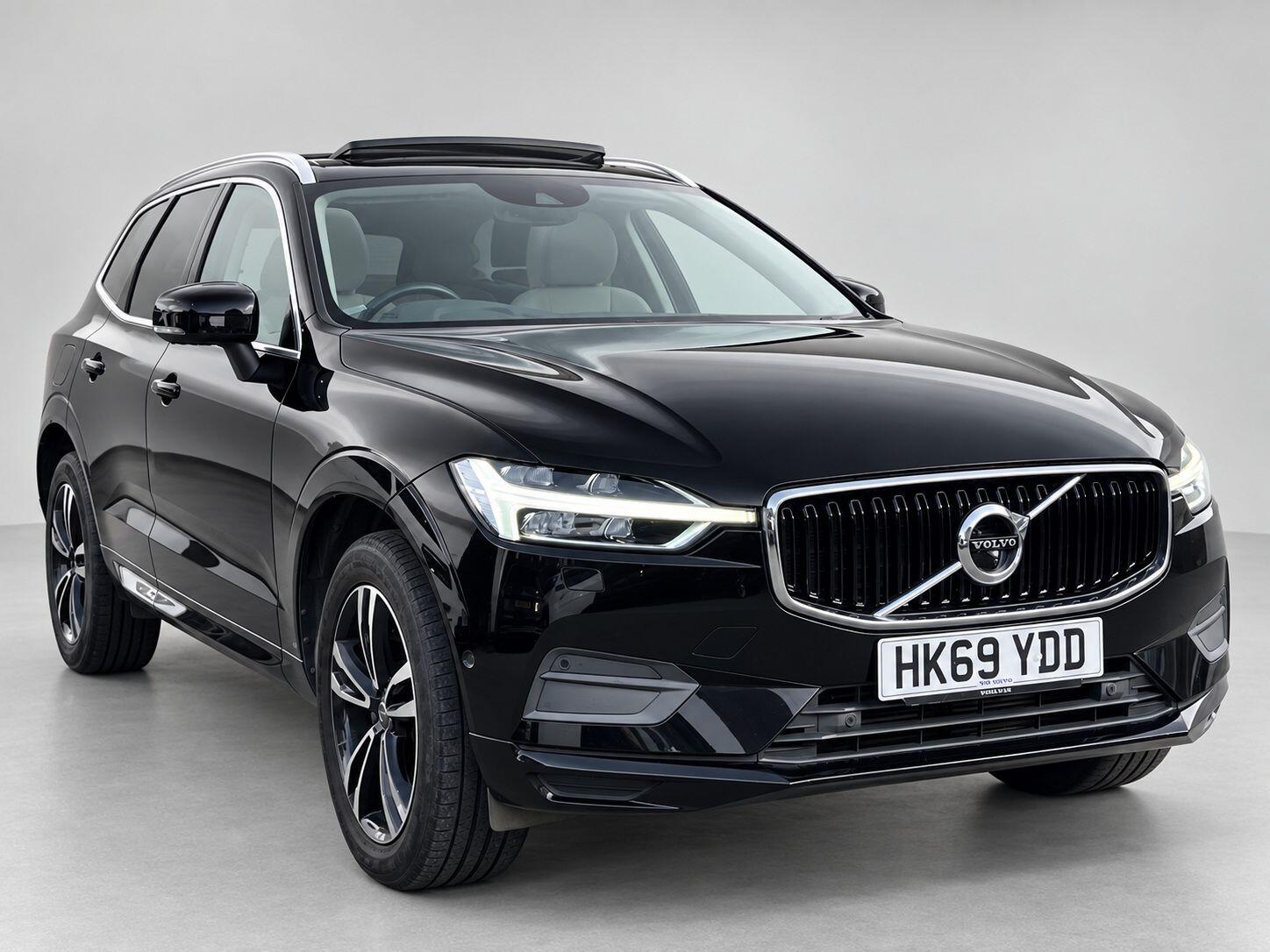 Volvo XC60 main image