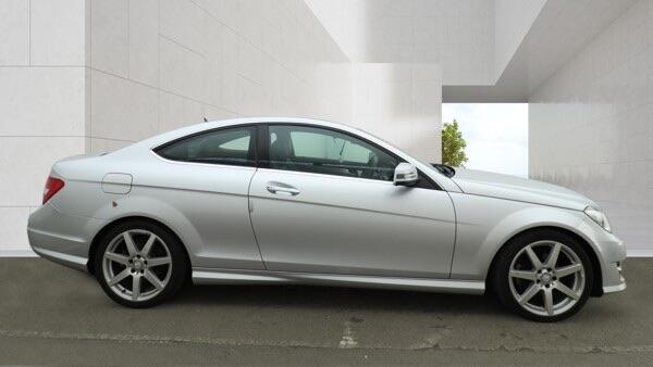 Mercedes-Benz C Class view 10