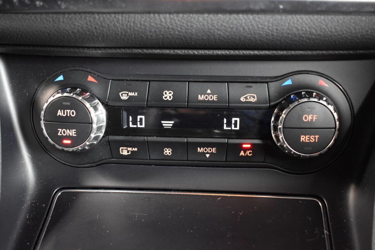 Mercedes-Benz Cla view 5