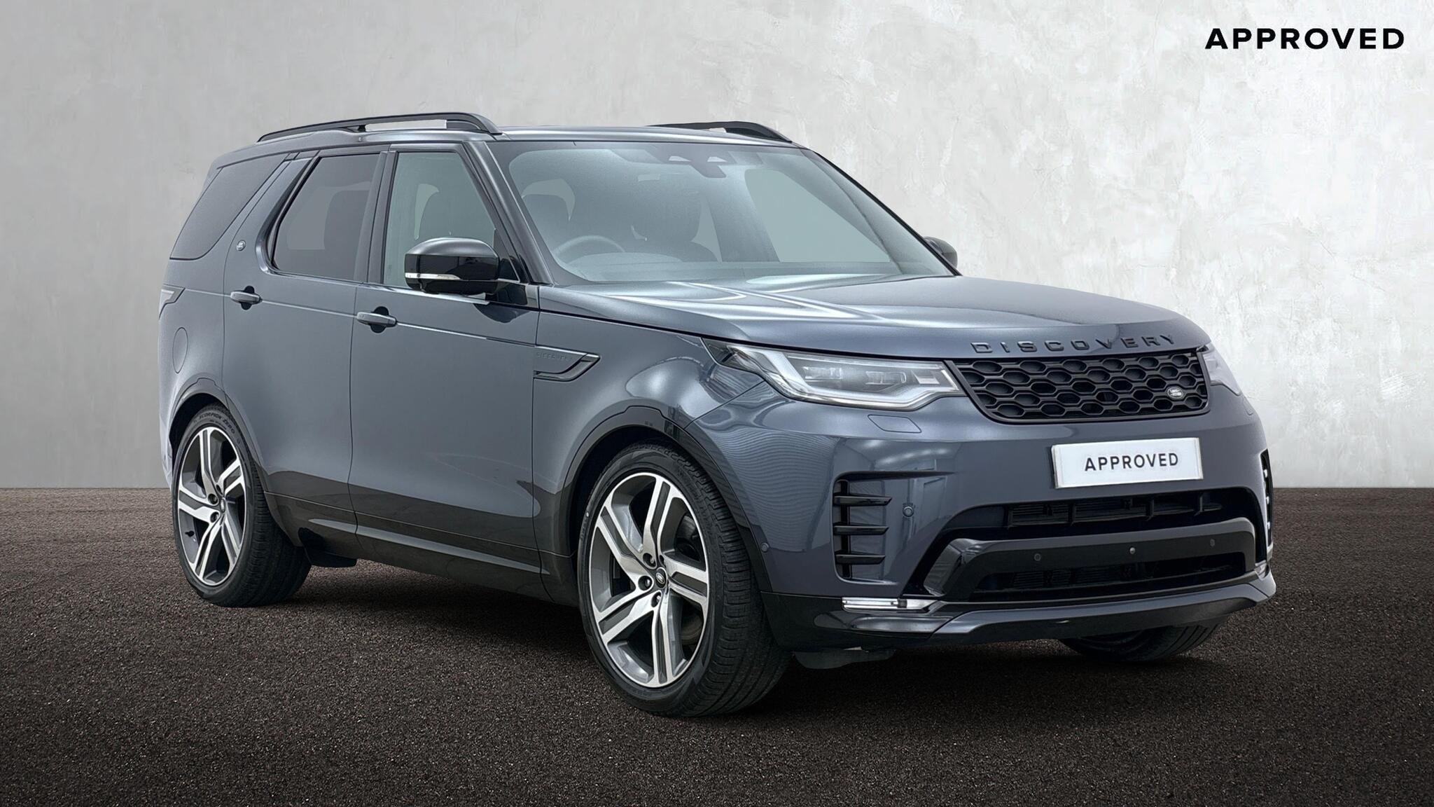2025 Land Rover Discovery in Blue for sale