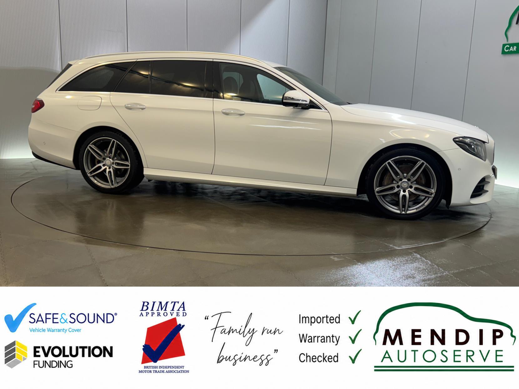Mercedes-Benz E Class view 29