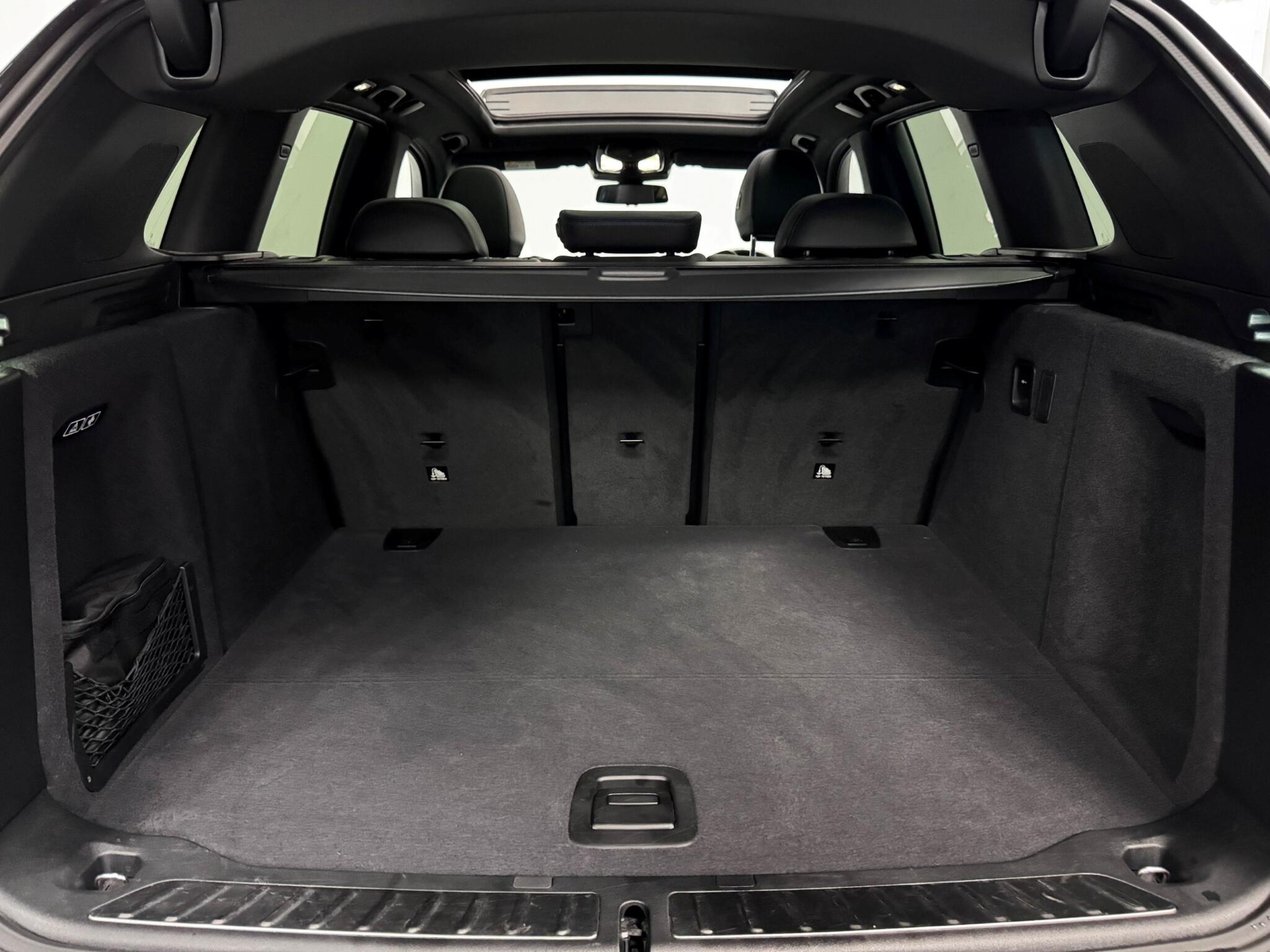 BMW Ix3 view 31