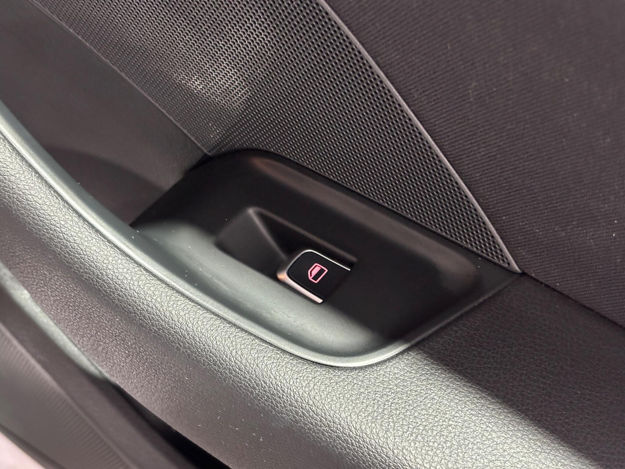 Audi A3 view 10
