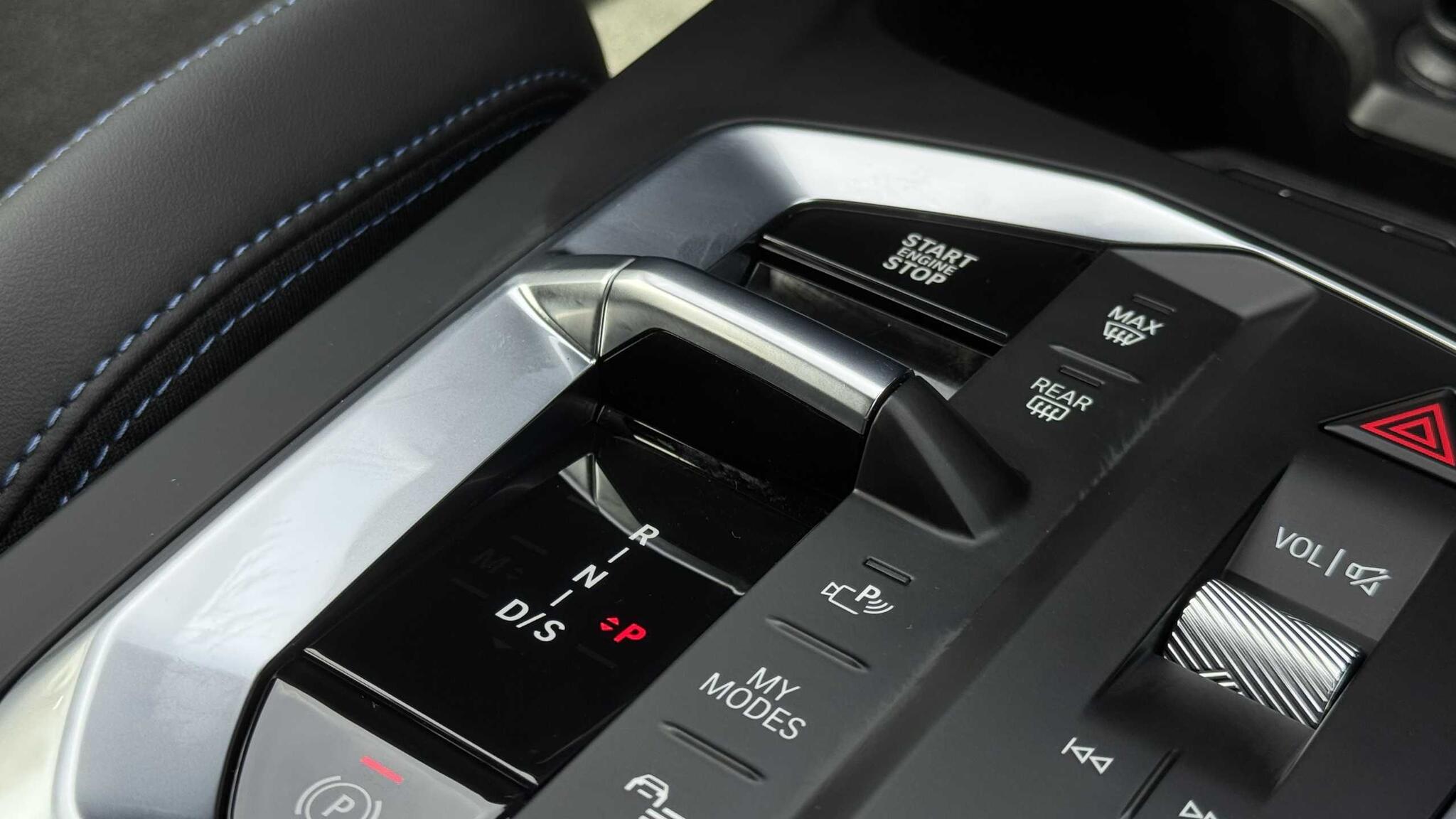 BMW 2 Series view 31