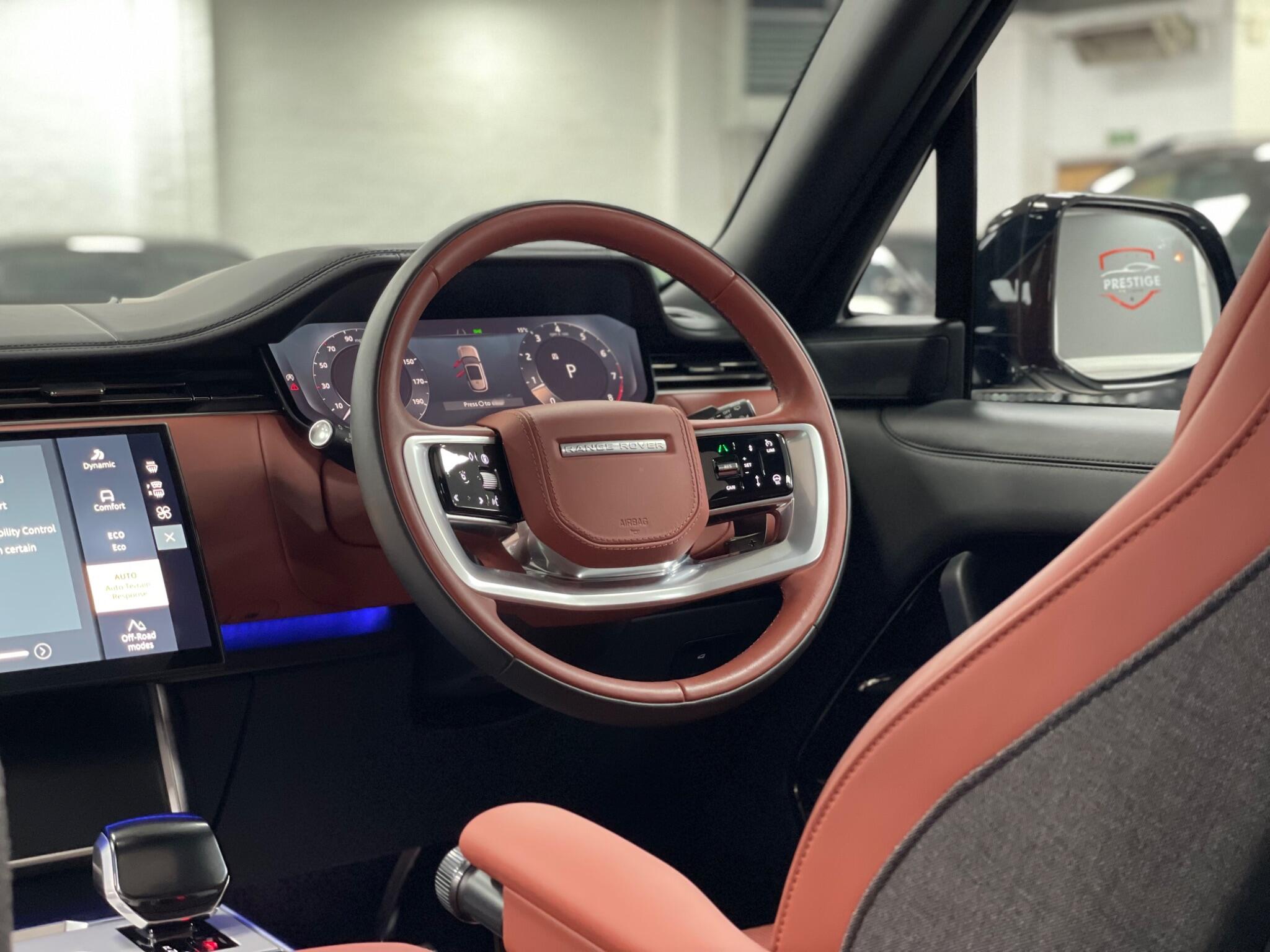 Land Rover Range Rover view 63