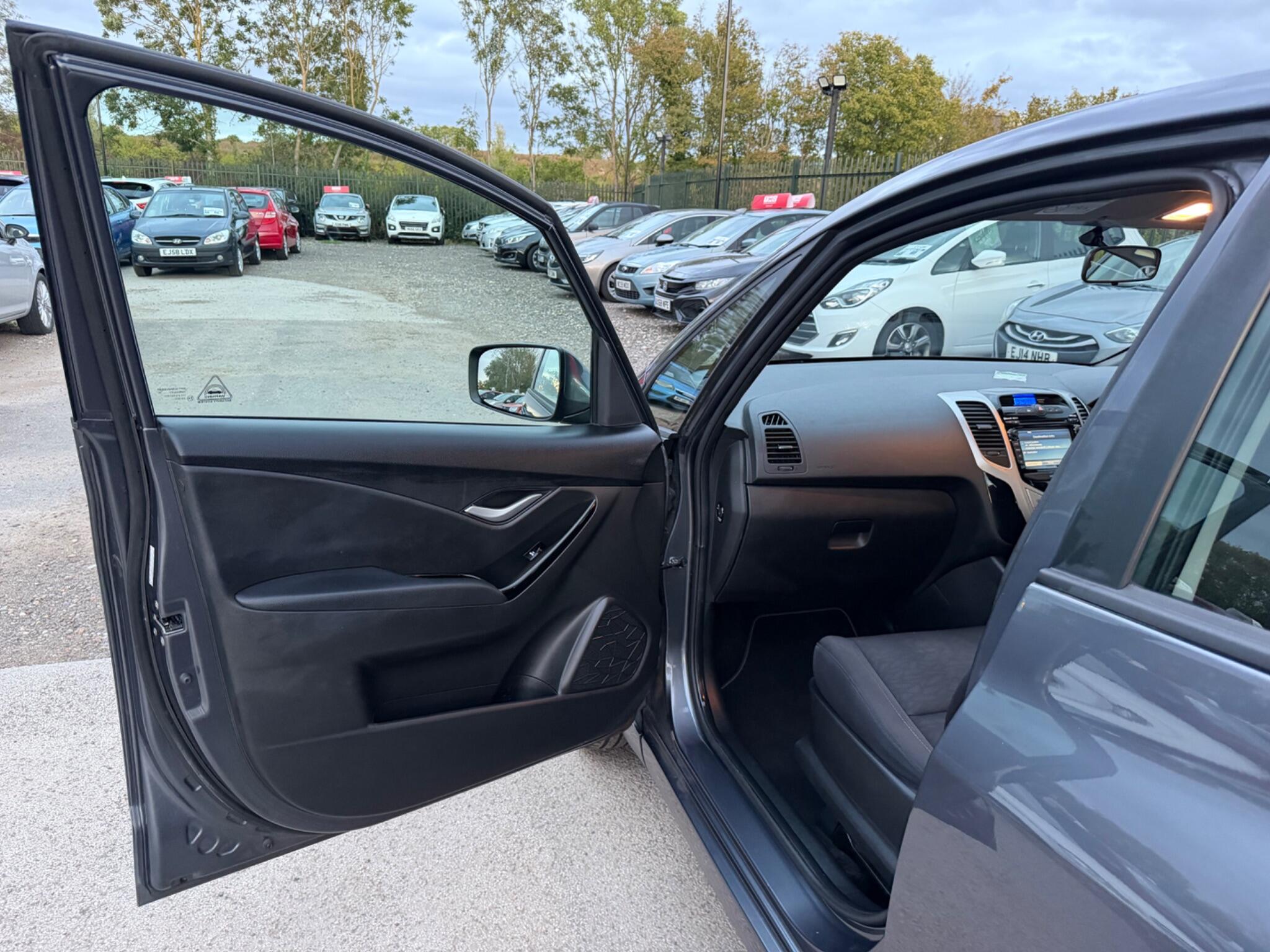 Hyundai Ix20 view 35