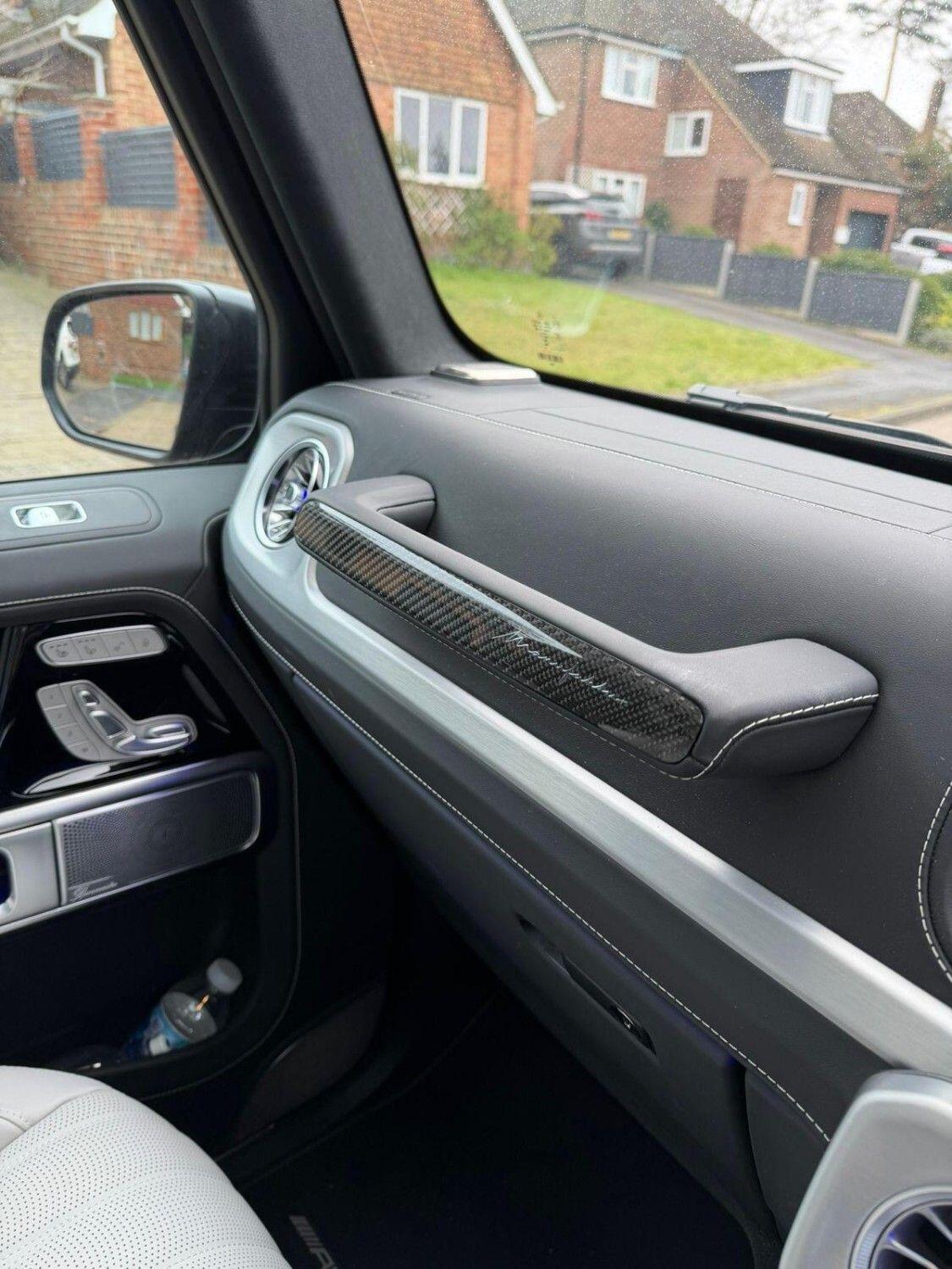 Mercedes-Benz G-Class view 9