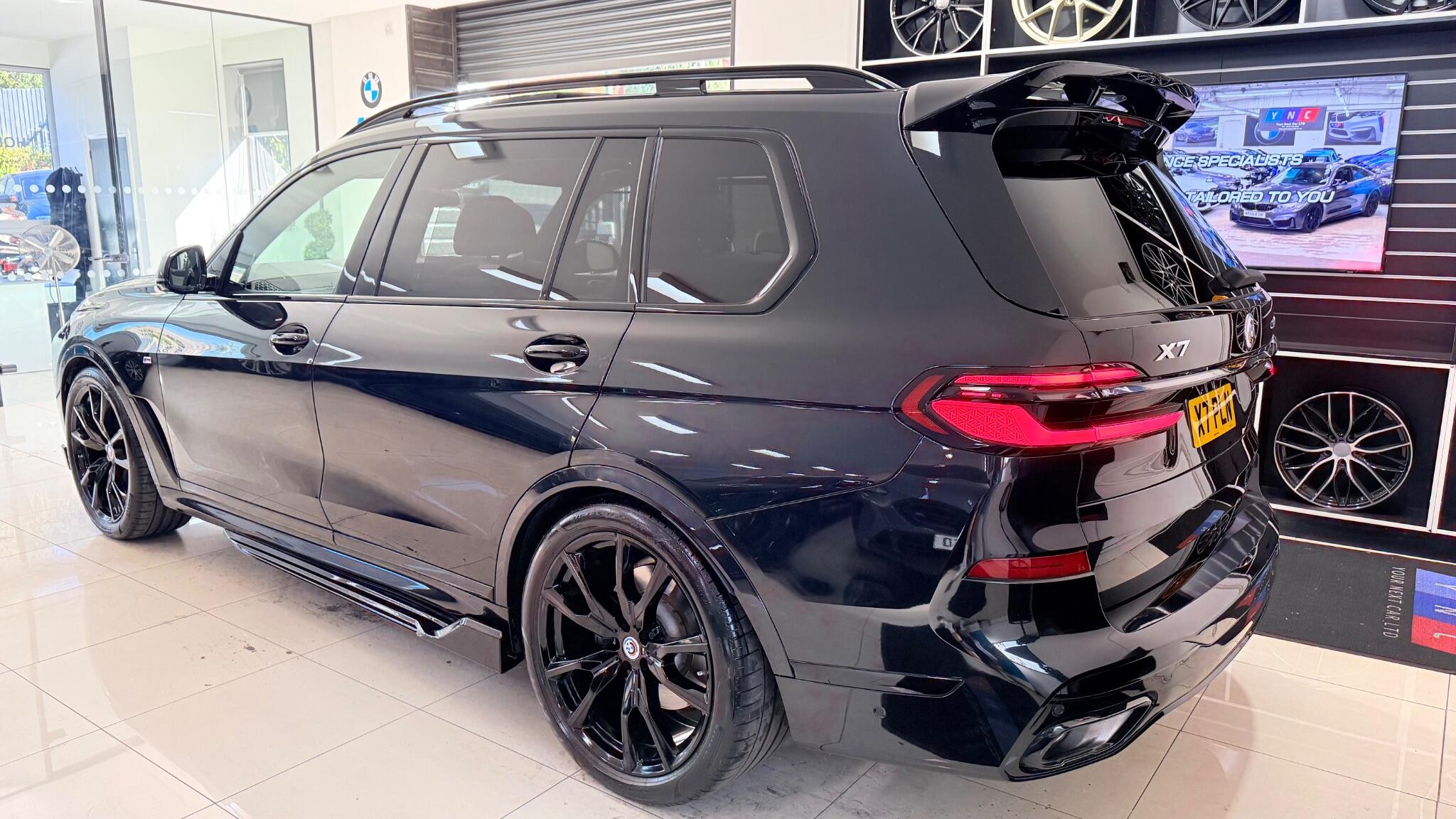 BMW X7 view 72