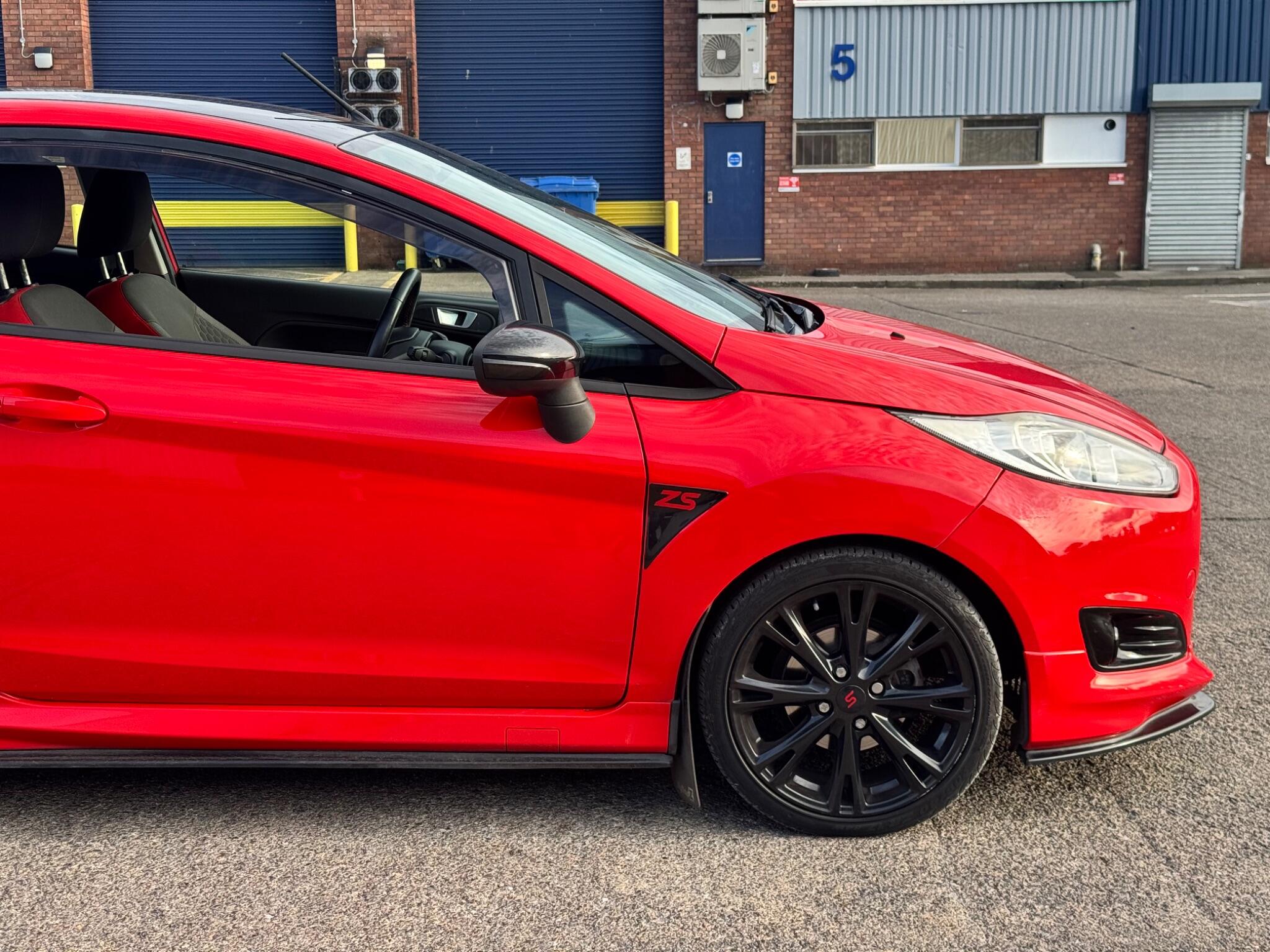 Ford Fiesta view 46