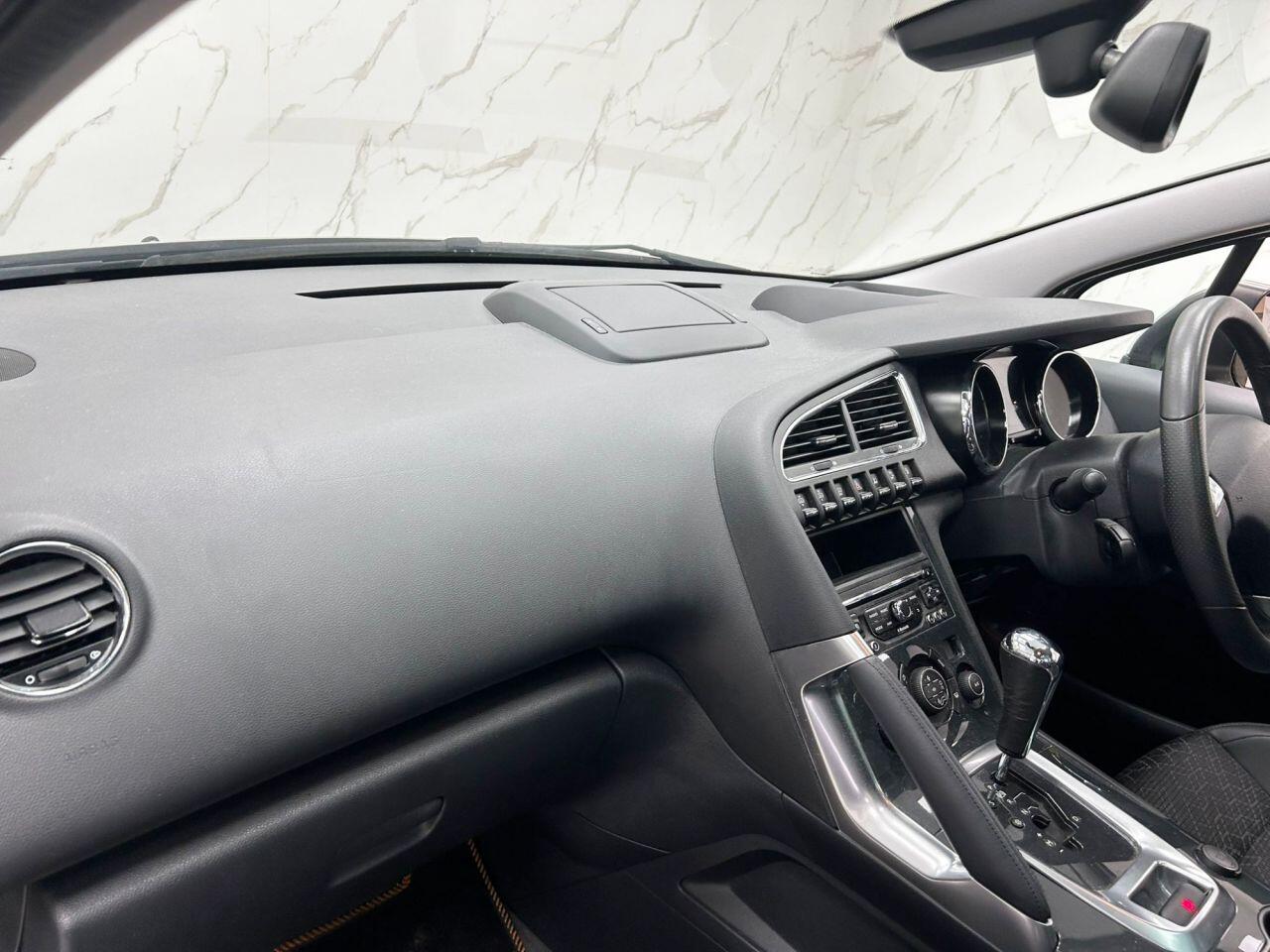 Peugeot 3008 view 13