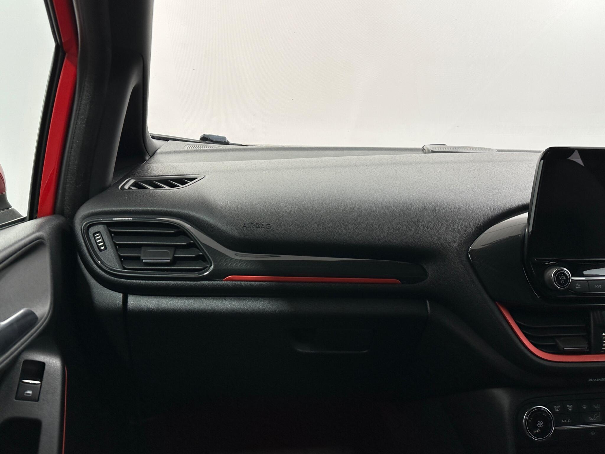 Ford Fiesta view 28