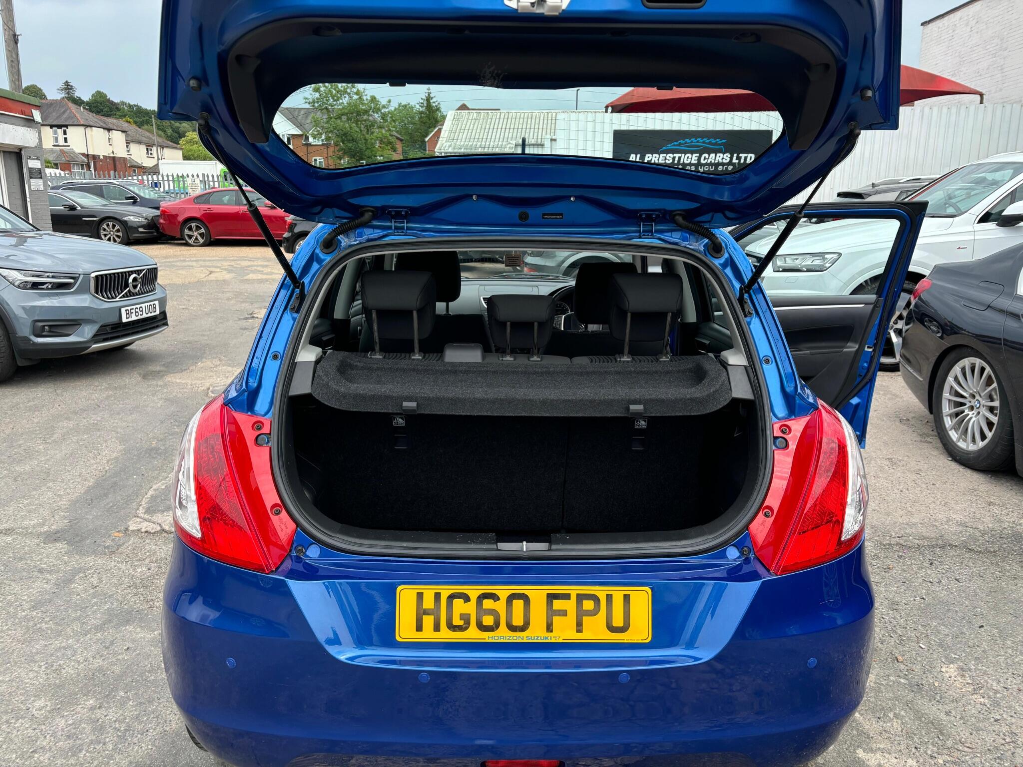 Suzuki Swift view 22