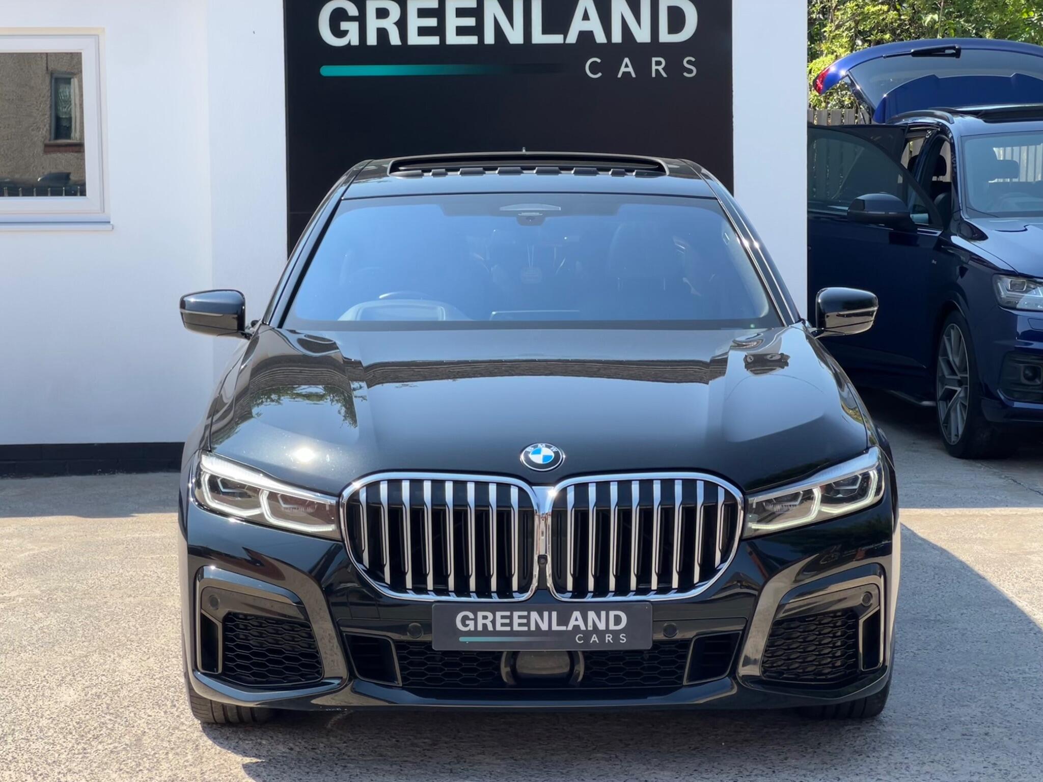 BMW 7 Series view 3