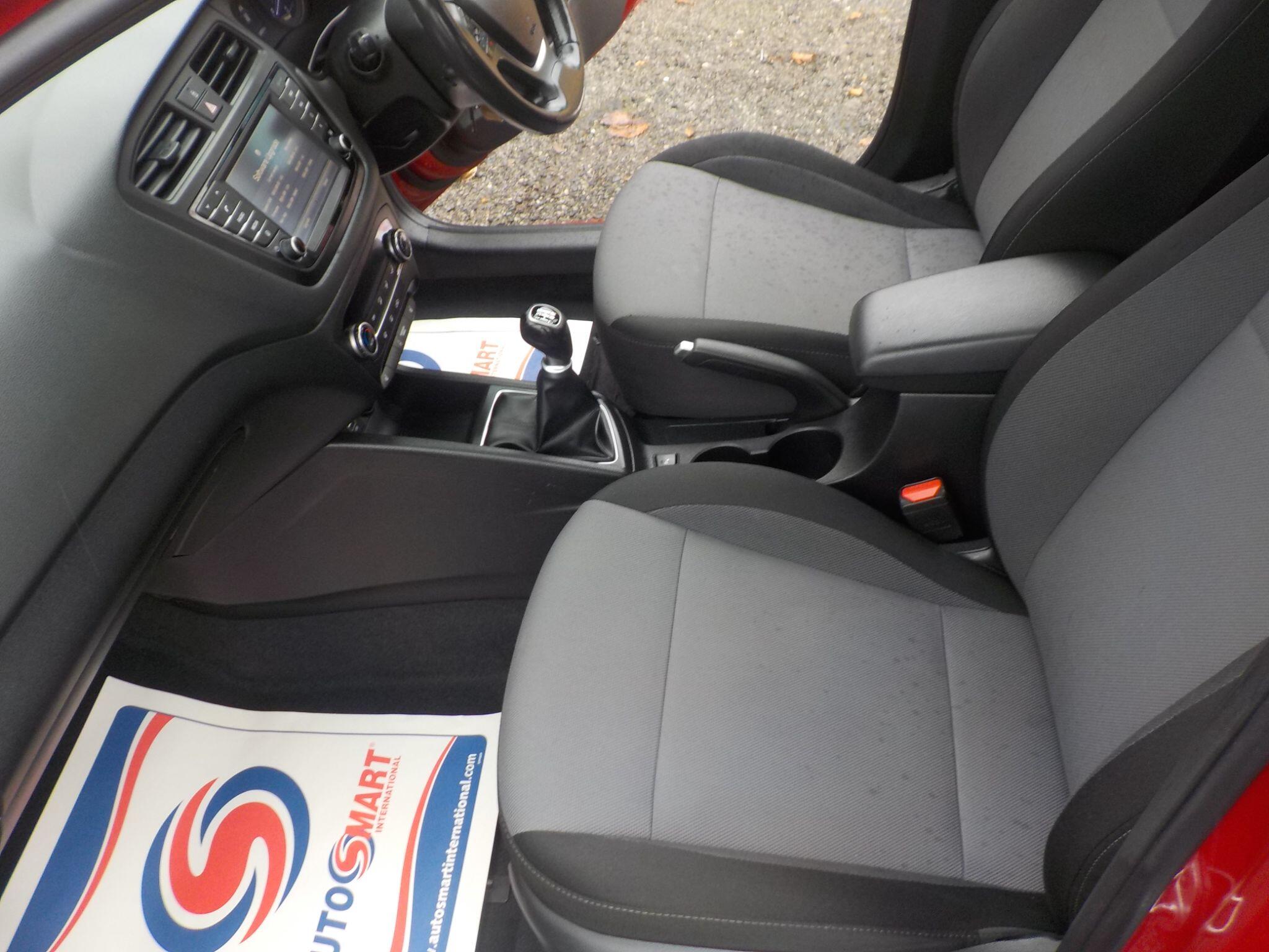 Hyundai i20 1.2 Premium SE Nav Euro 6 5dr