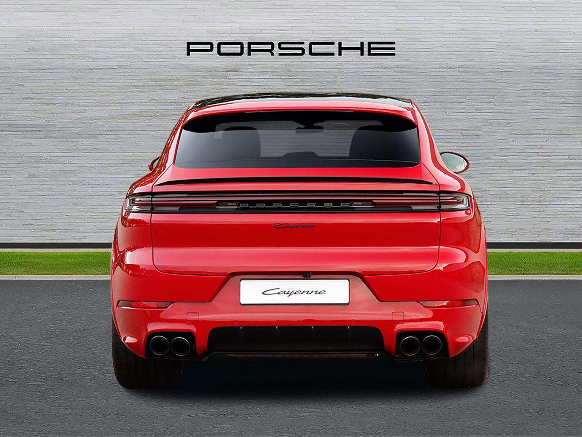 Porsche Cayenne view 4