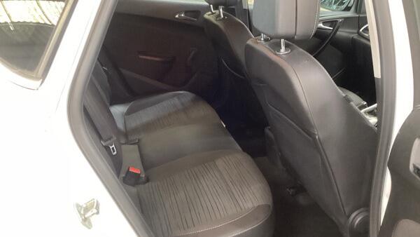 Vauxhall Astra view 10