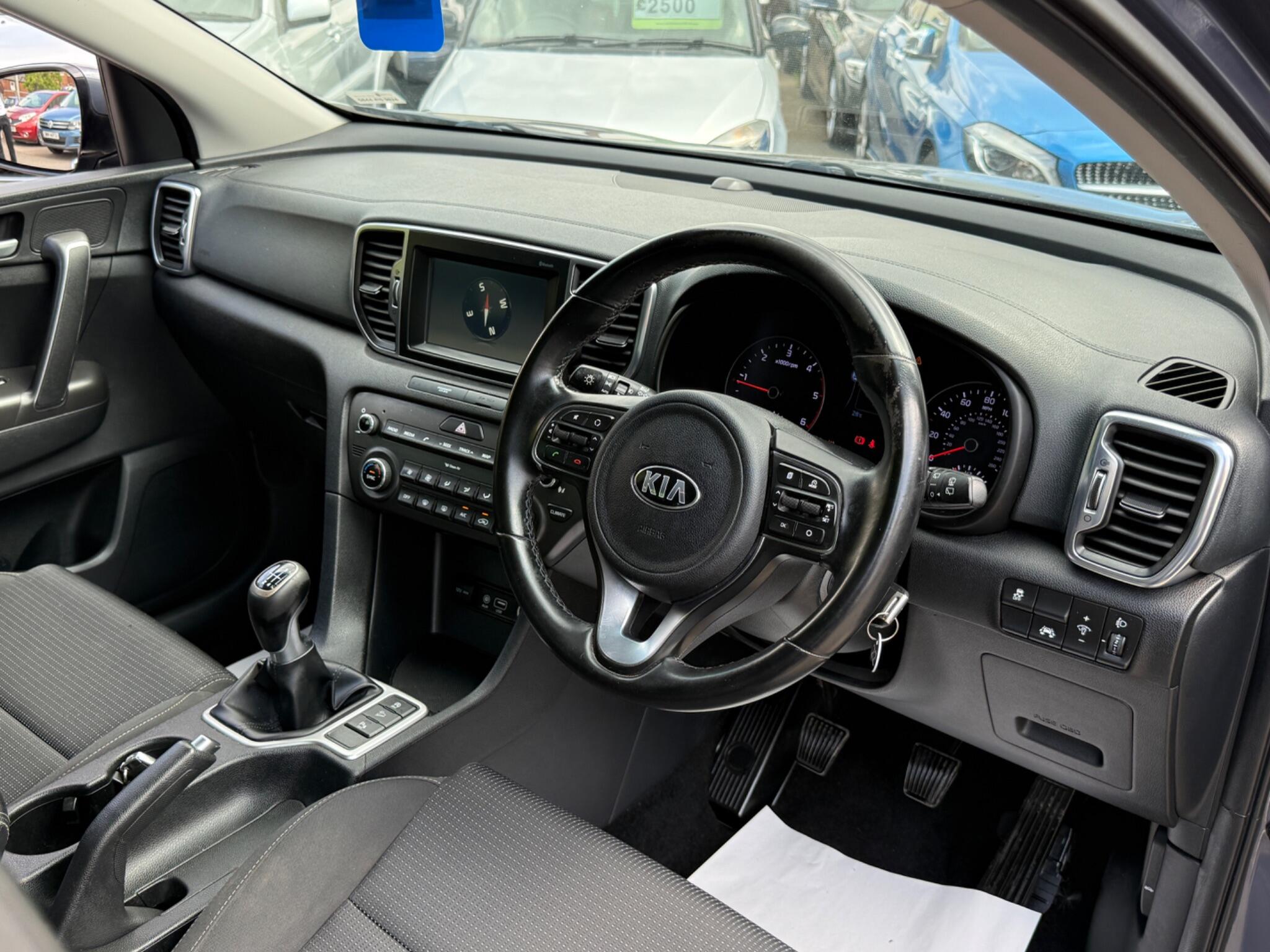 Kia Sportage - Image 28