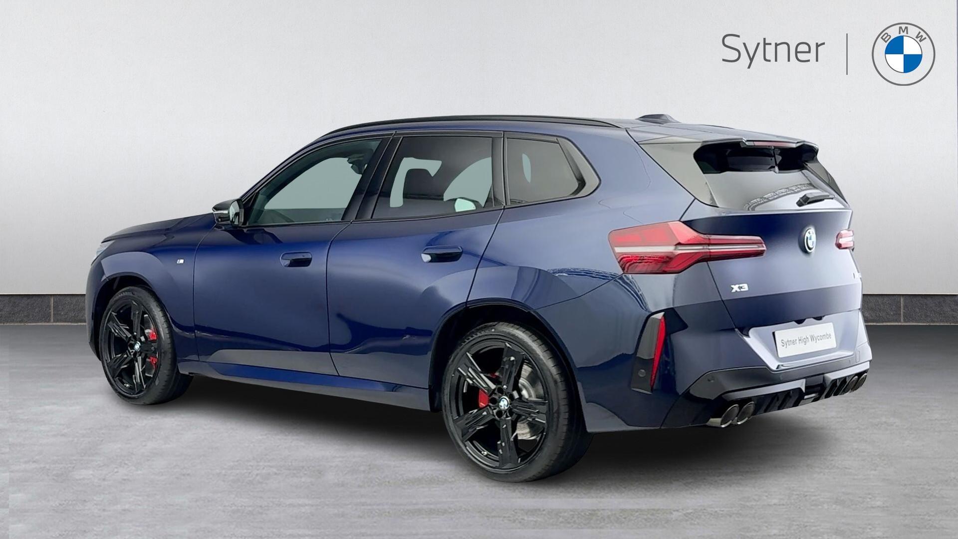 BMW X3 view 2