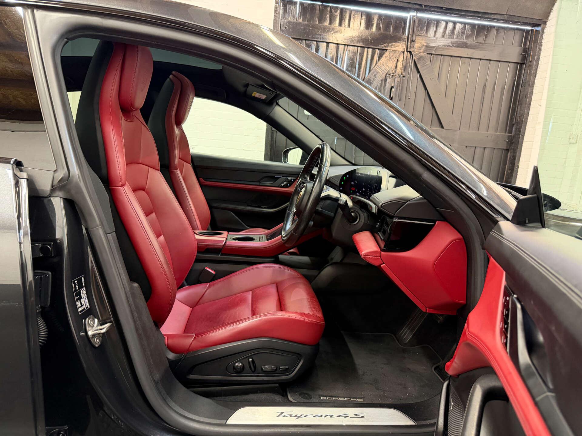 Porsche Taycan view 33