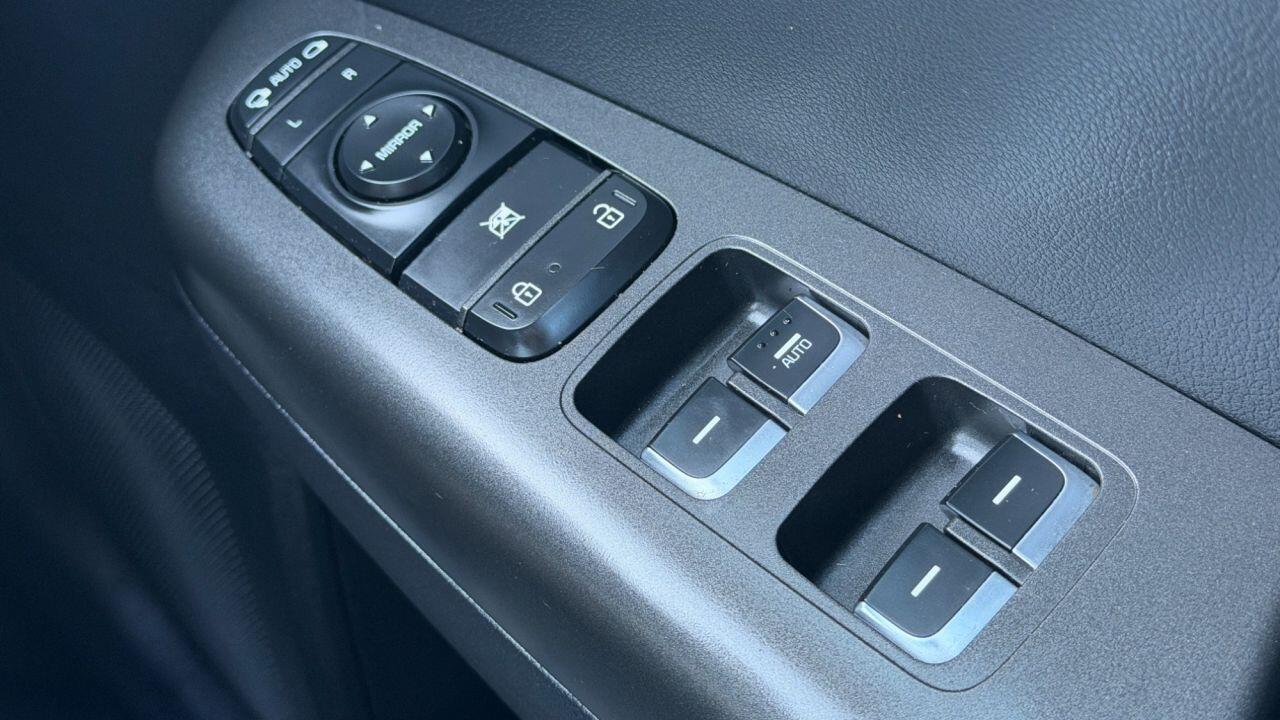 Kia Sportage view 32