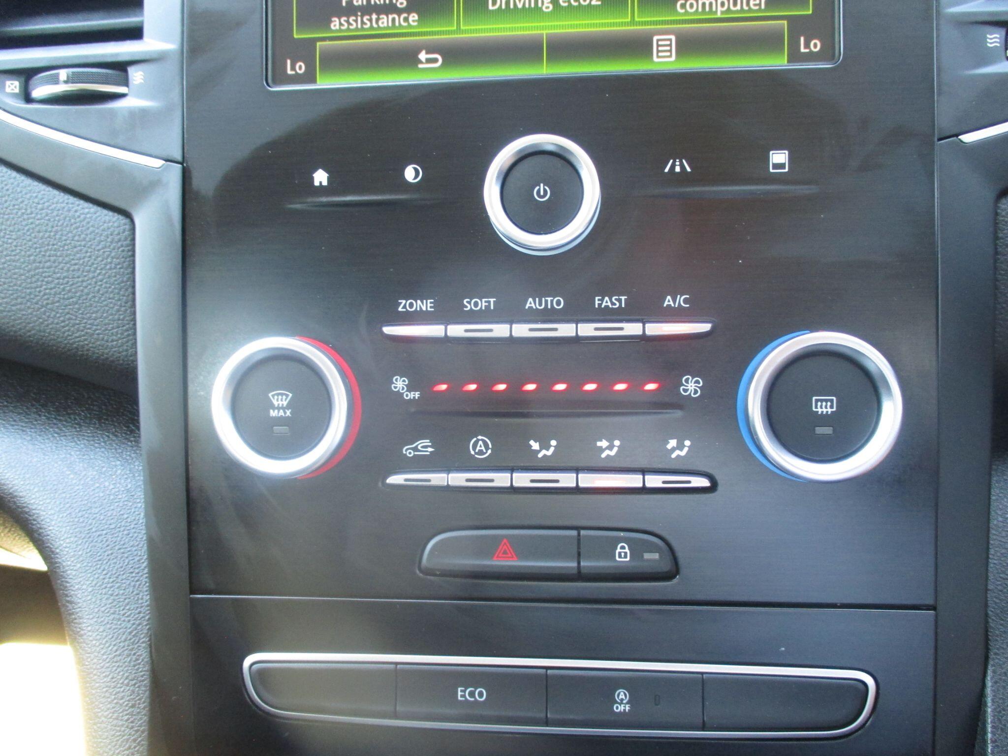 Renault Megane view 43