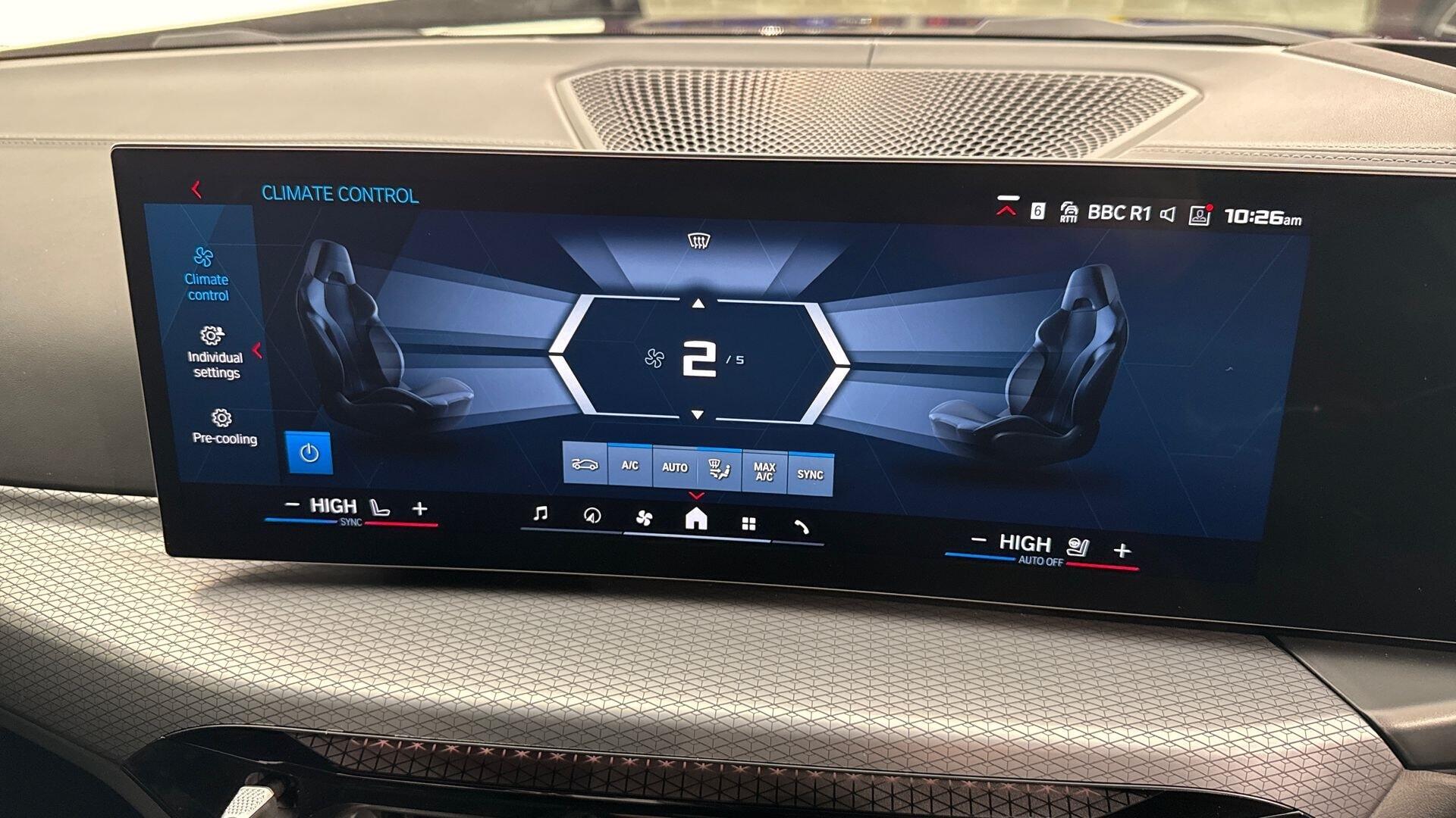 BMW M4 view 30