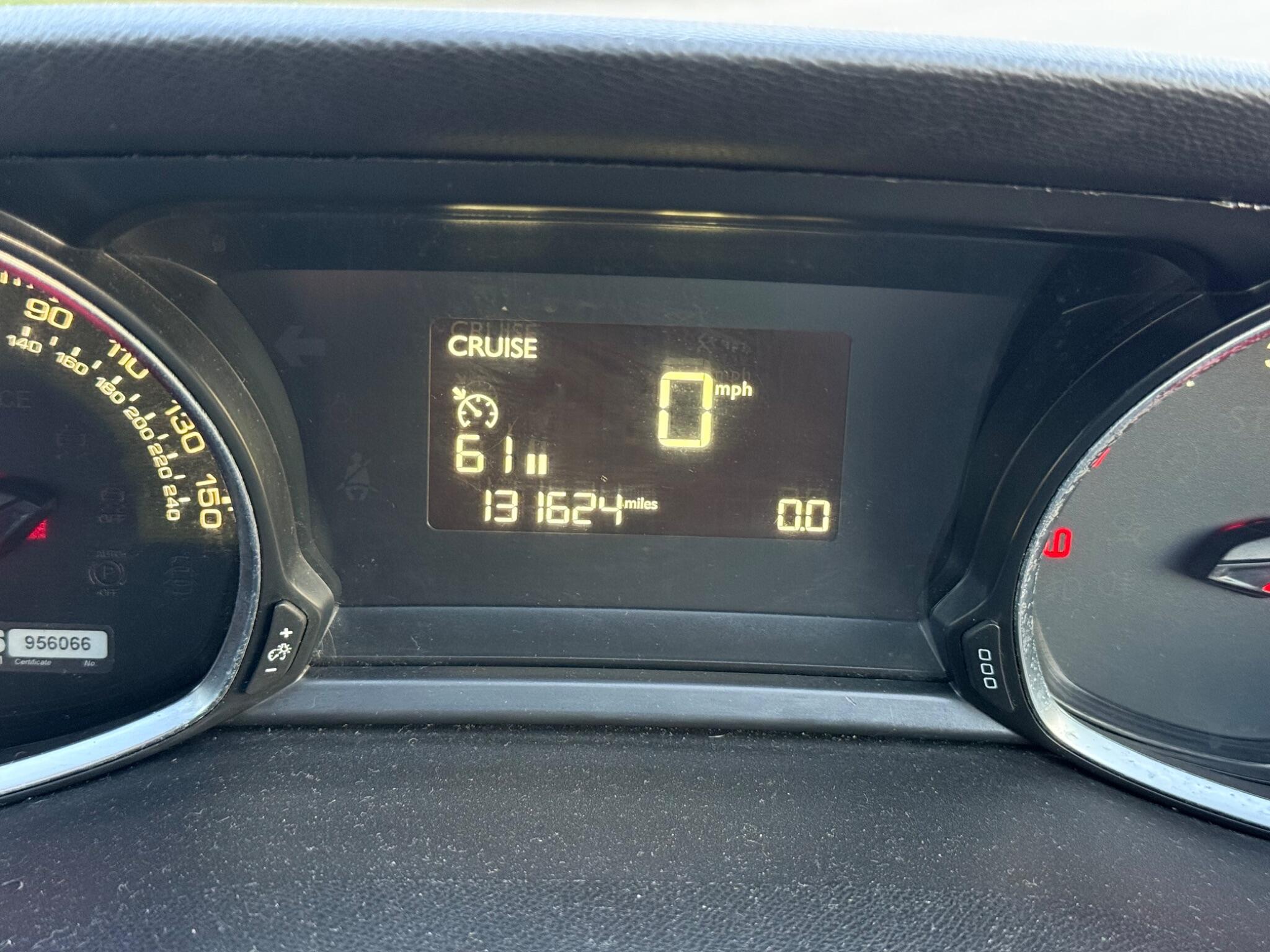 Peugeot 308 SW 1.6 BlueHDi Access Euro 6 (s/s) 5dr — photo 34 of 84