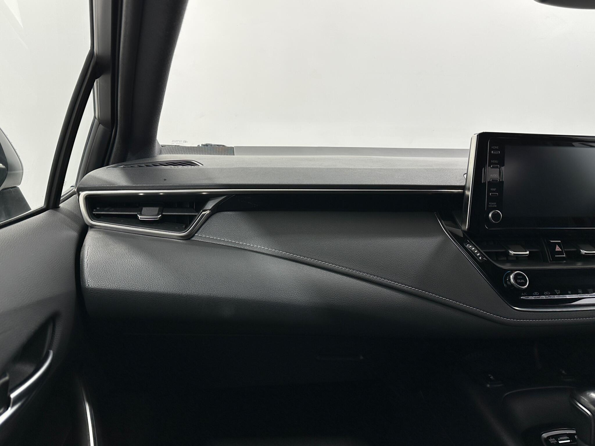 Toyota Corolla view 28