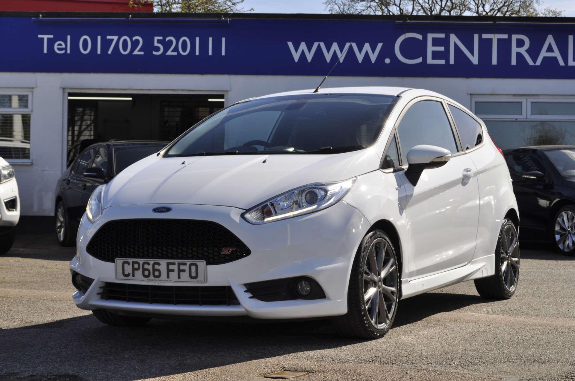 Ford Fiesta view 4