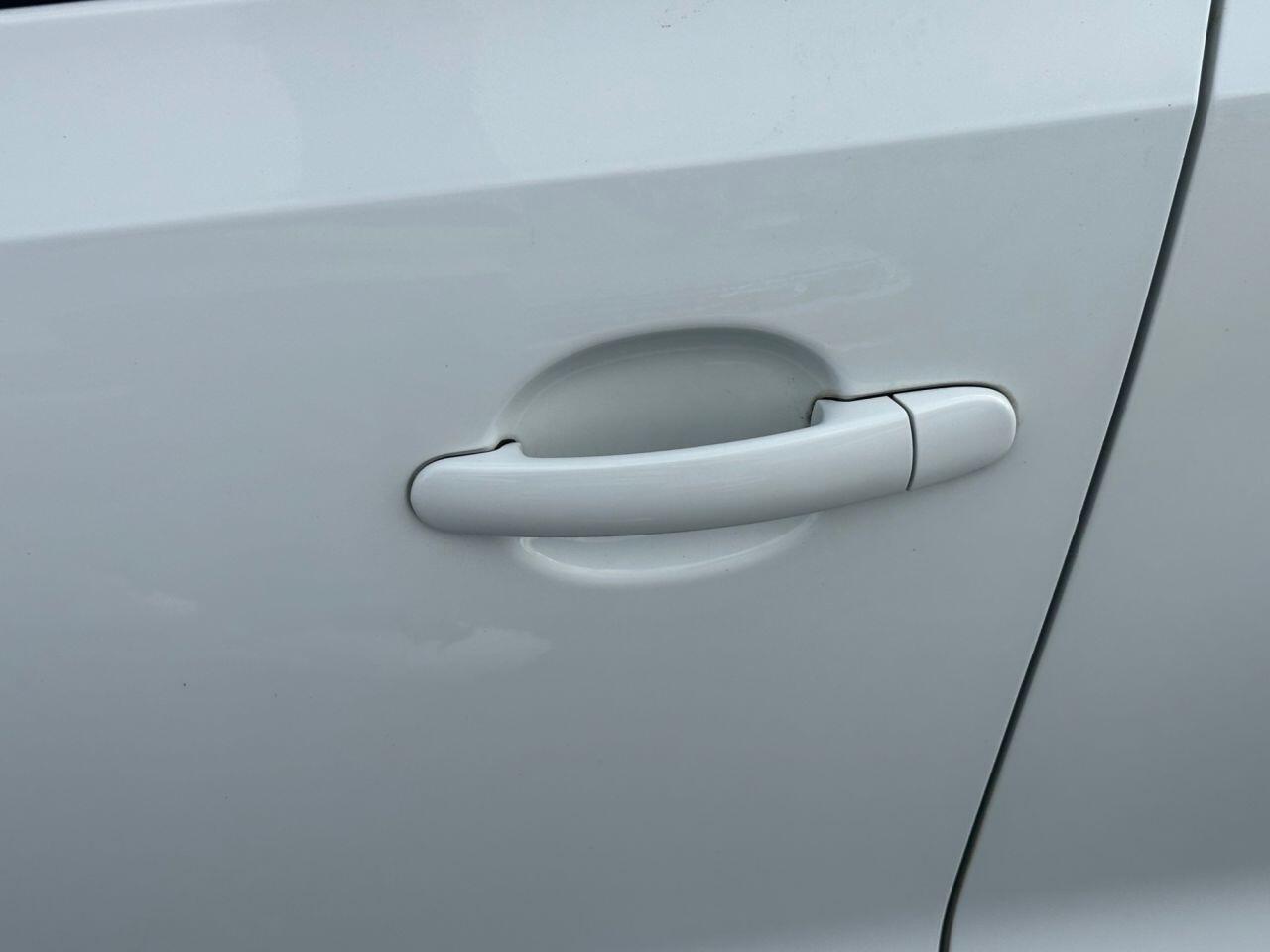 Volkswagen Polo view 43